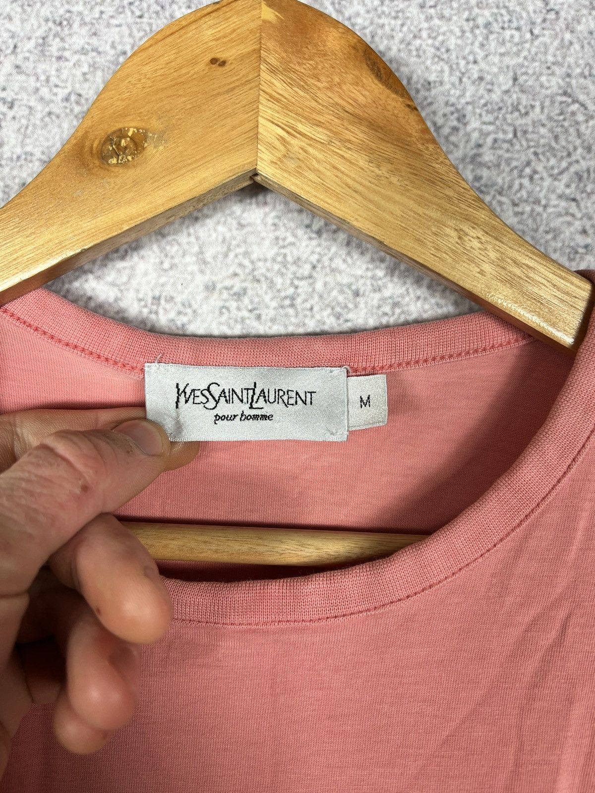 Yves Saint Laurent Vintage YSL Yves Saint Laurent Big Logo Pink T-Shirt Size US M / EU 48-50 / 2 - 5 Thumbnail