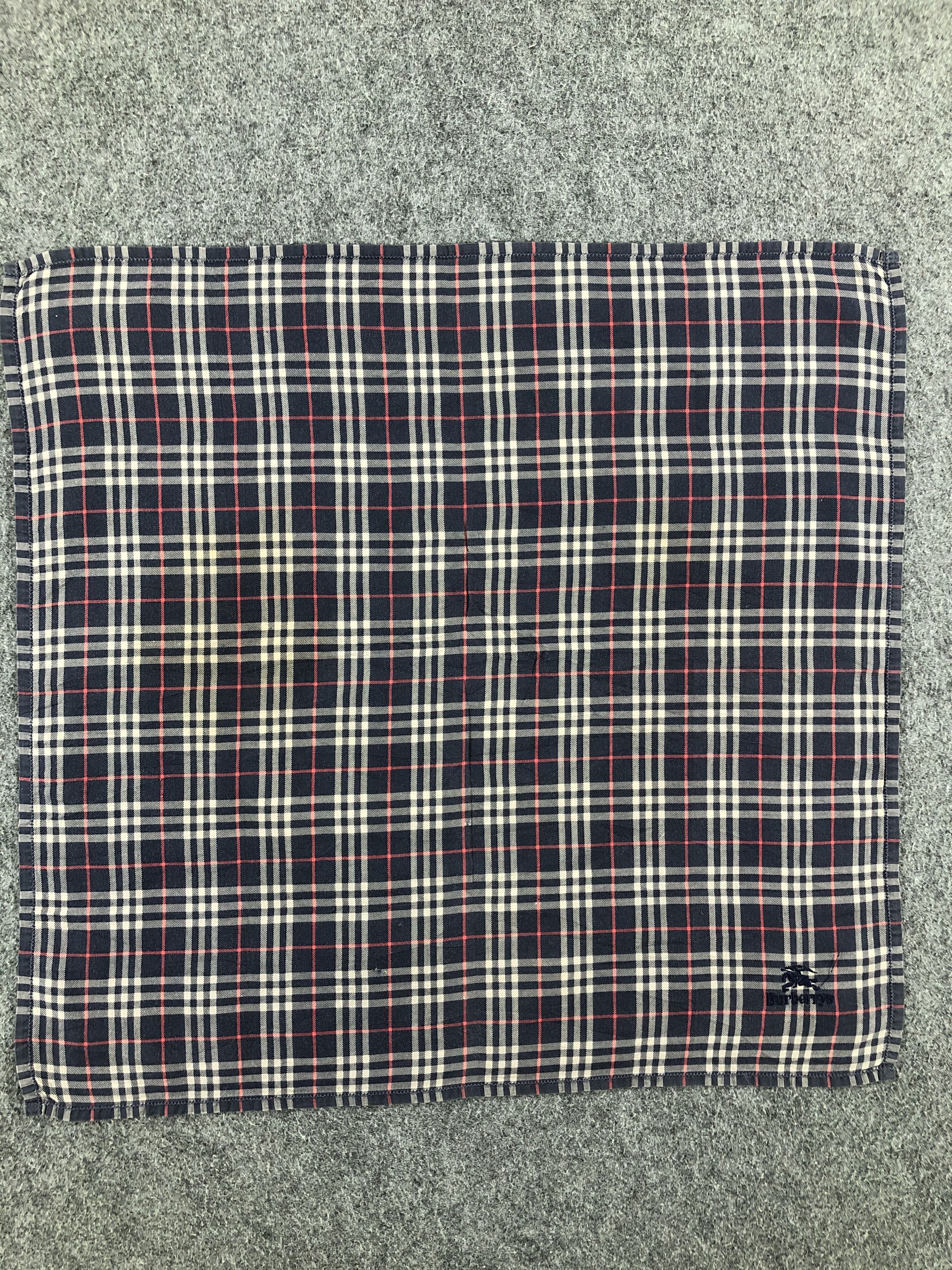 Burberry Burberry Handkerchief / Bandana / Neckerchief / Headband Size ONE SIZE - 3 Thumbnail