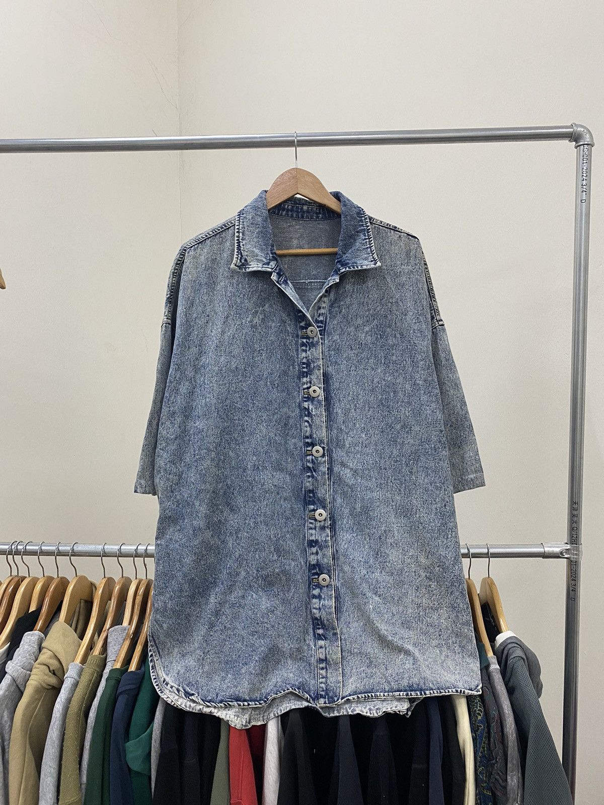 Japanese Brand × Vintage VINTAGE OVERSIZE DENIM JEANS SHIRT Size US M / EU 48-50 / 2 - 5 Thumbnail