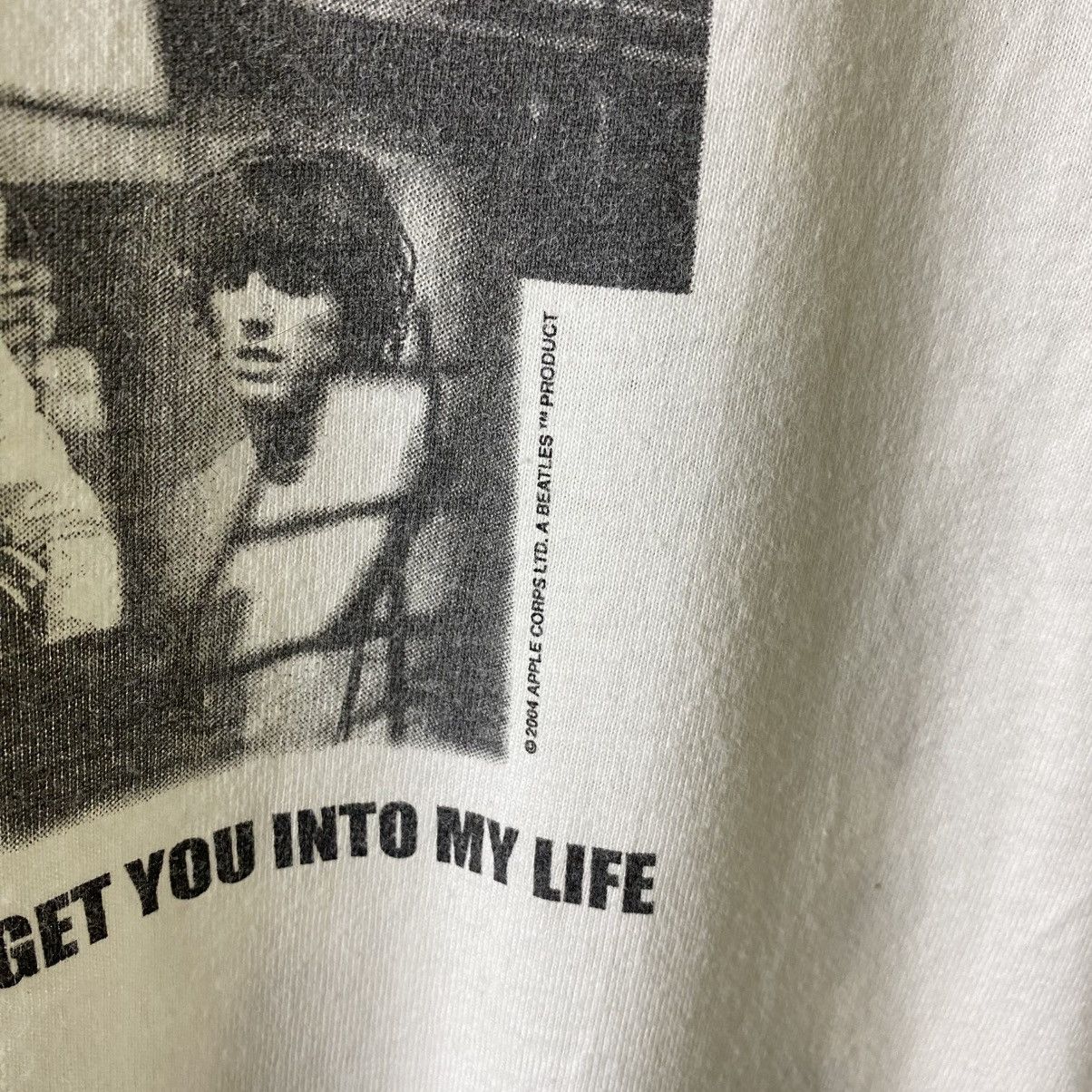 Band Tees 2005 The Beatles Revolver Cover Album Reissue Promo T Shirt Size US L / EU 52-54 / 3 - 7 Thumbnail