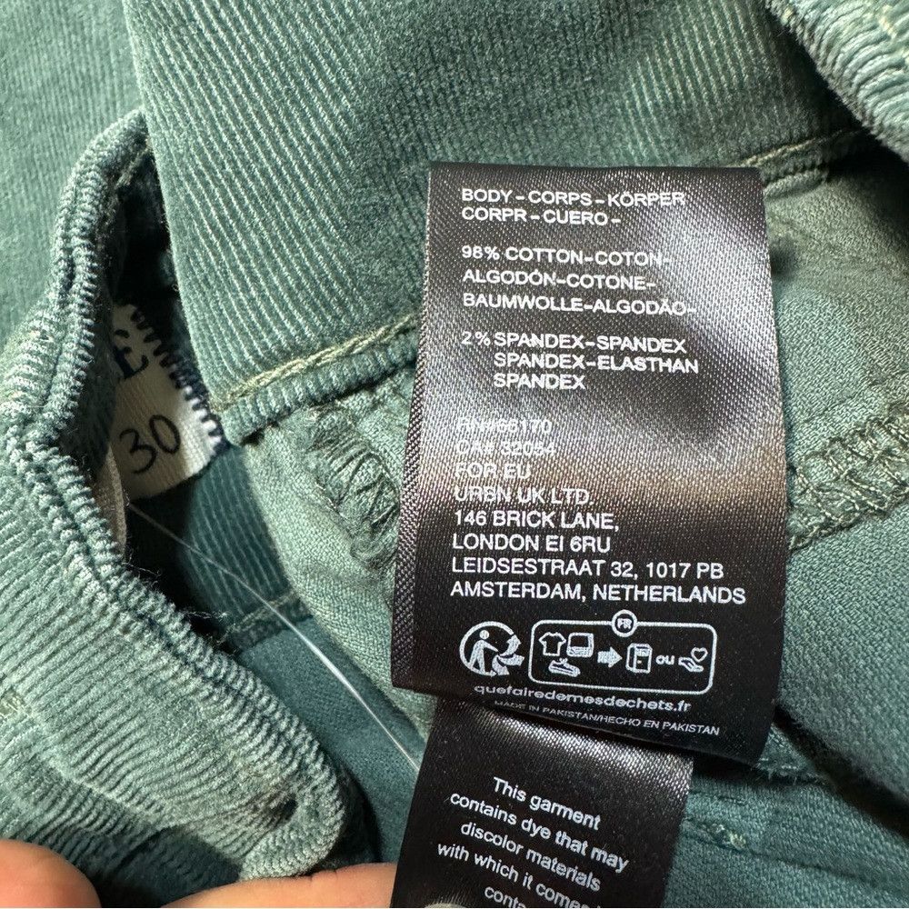 Free People NWT New Free People We The Free Jayde Cord Flare Green Jean Size 30" / US 8 / IT 44 - 8 Thumbnail