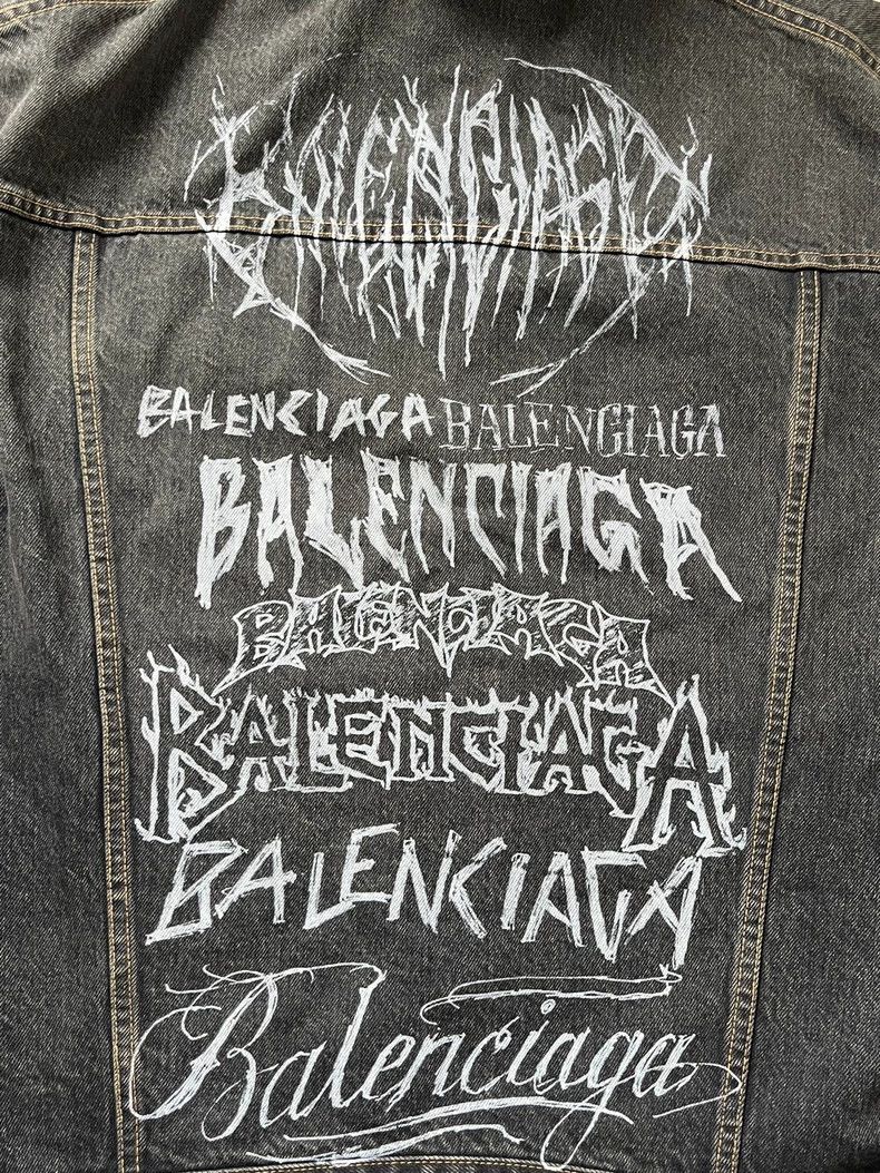 Balenciaga Balenciaga Old Jean jacket with dragon pattern in the Year Size US XS / EU 42 / 0 - 3 Thumbnail