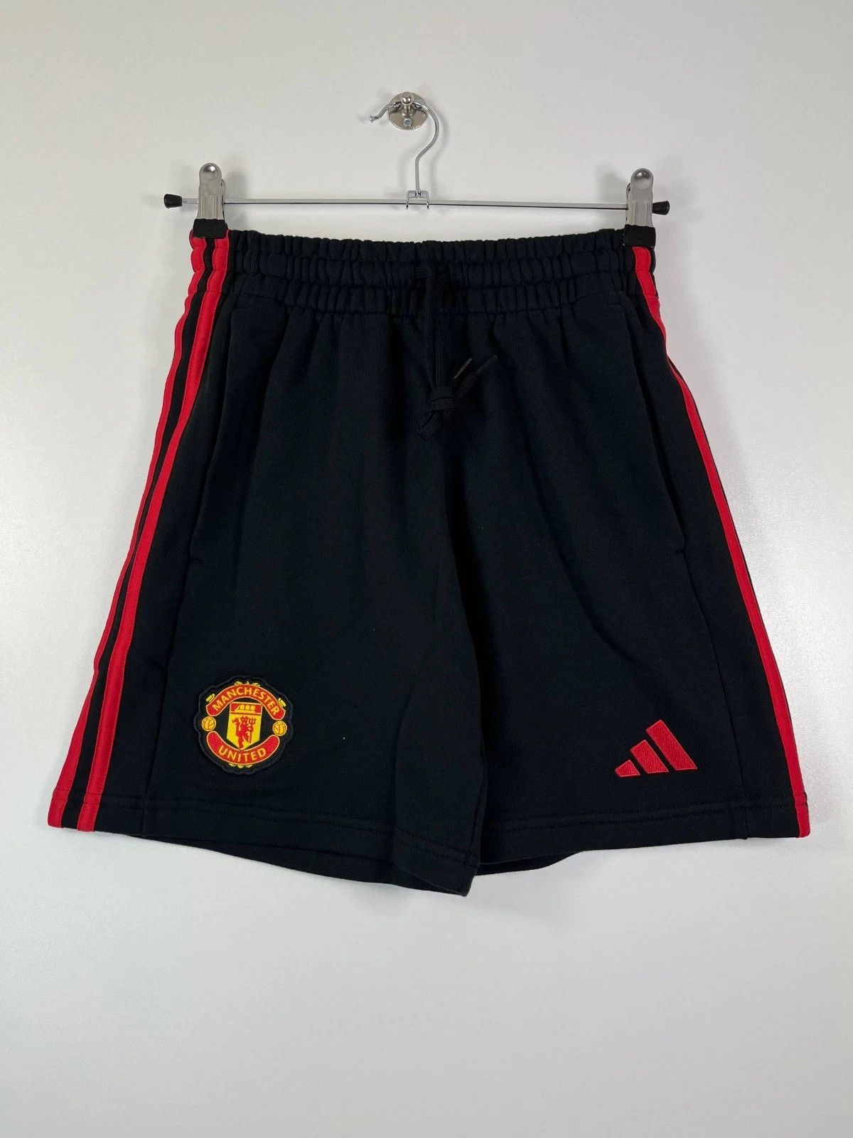 Adidas Adidas Manchester United Shorts 2024 Football Training XS Size US 30 / EU 46 - 1 Thumbnail