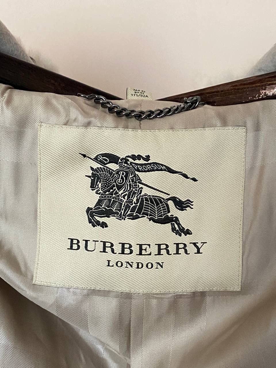 Burberry 🔥Burberry London Tailored Wool Cashmere Coat with Fur Collar Size M / US 6-8 / IT 42-44 - 15 Thumbnail