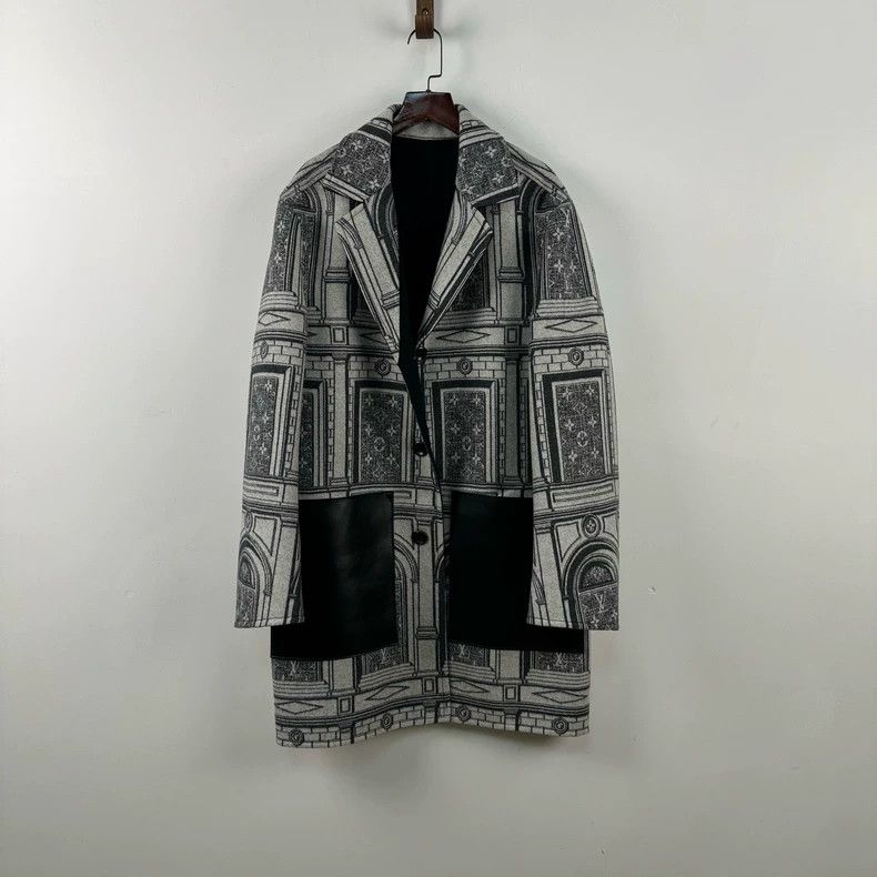 Louis Vuitton Louis Vuitton Architectural double-sided presbyopic coat Size XXS / US 00 / IT 34 - 1 Thumbnail
