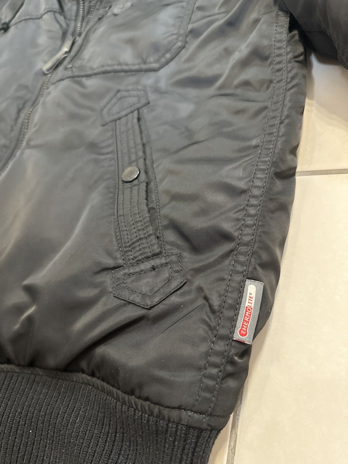 Alpha Industries Alpha Industries Thermolite Patch 2Way Hood Jacket size XL Size US XL / EU 56 / 4 - 7 Thumbnail
