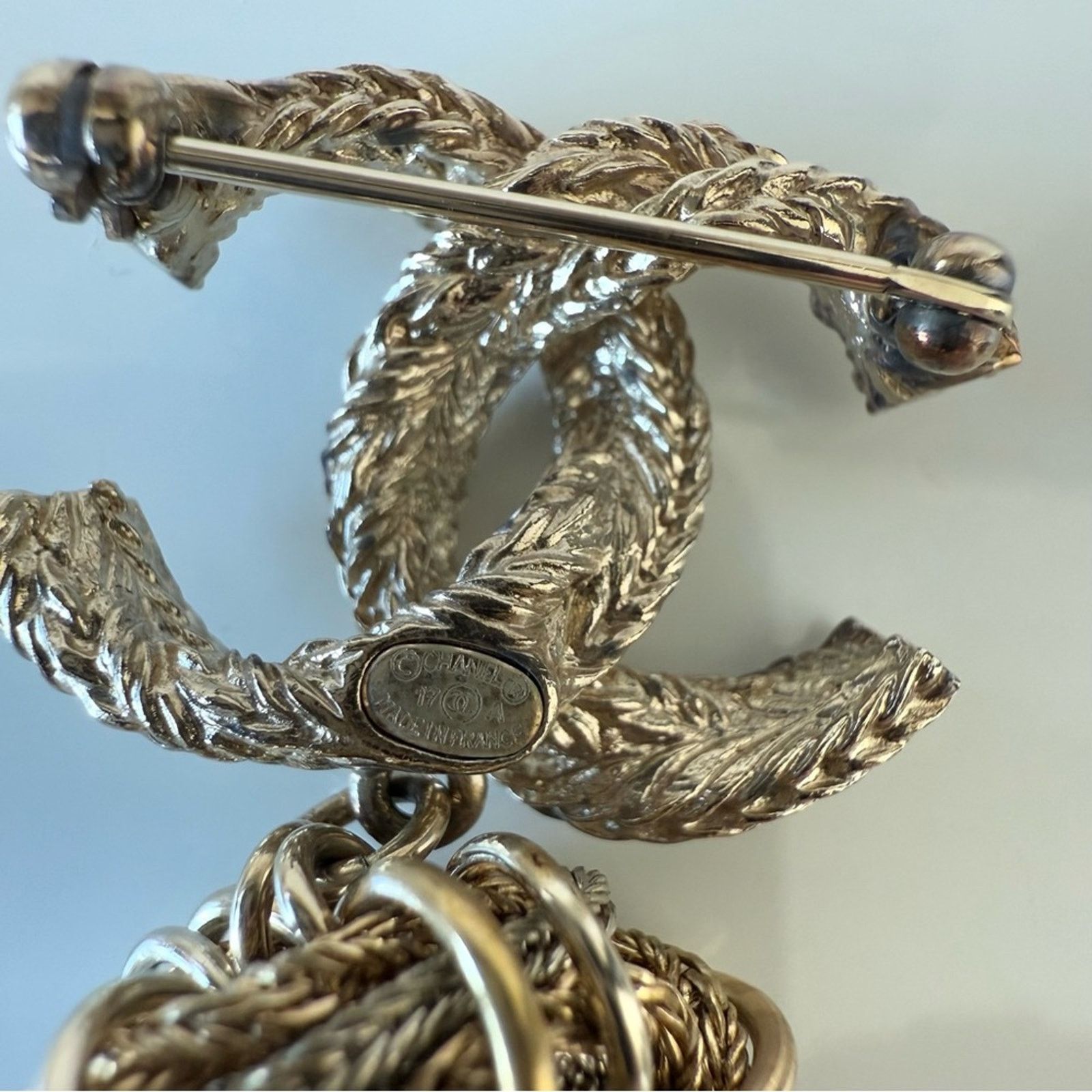 Chanel CHANEL tassel brooch Authentic Retail 1550$ Size ONE SIZE - 5 Thumbnail