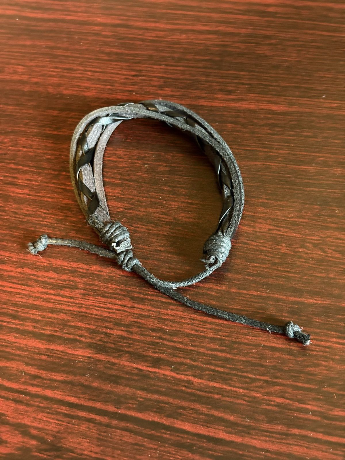 Handmade Leather Adjustable Bracelet Size ONE SIZE - 2 Thumbnail
