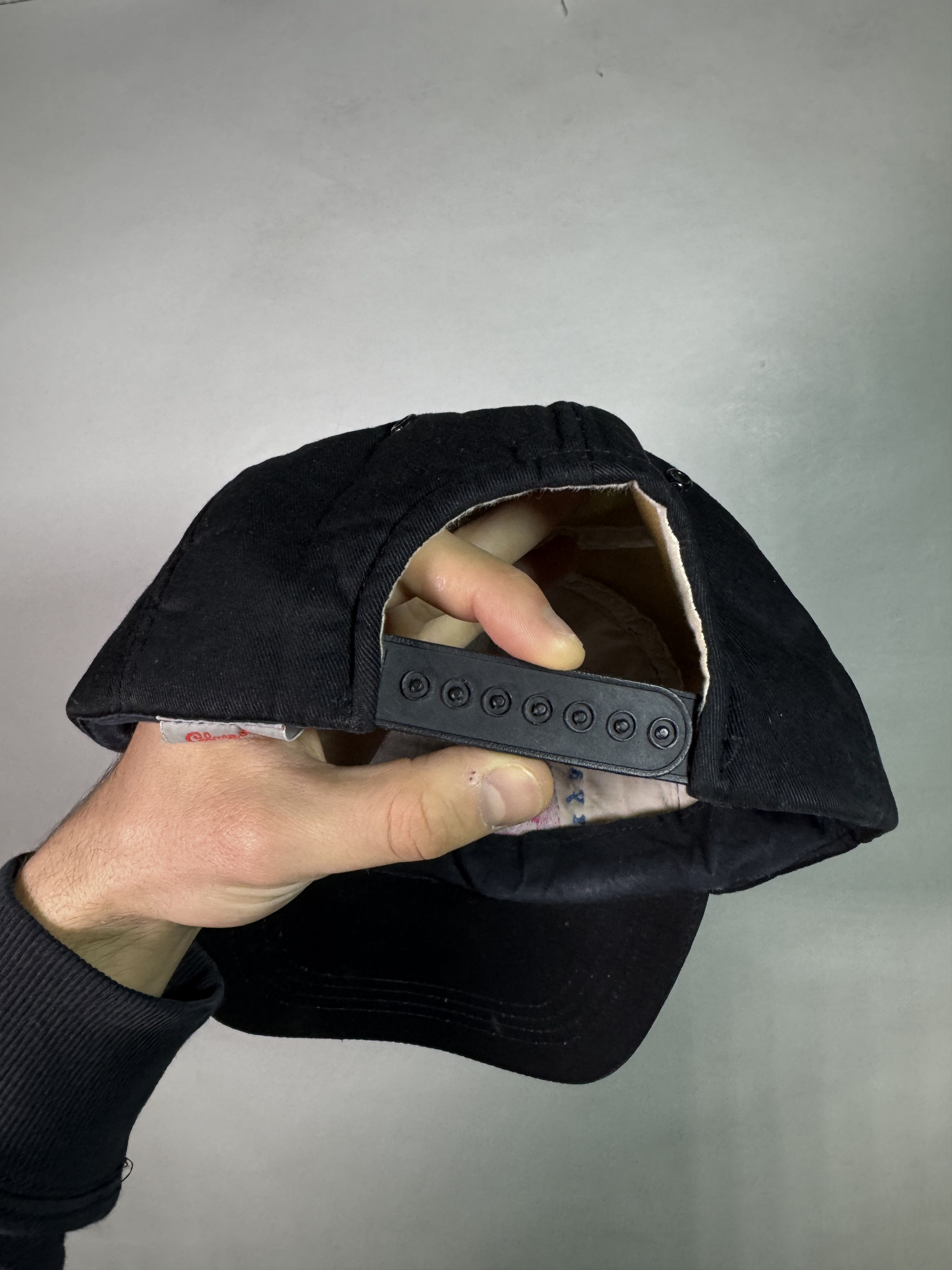 Vintage Vintage 90s Bryan Adams Cap Size ONE SIZE - 3 Thumbnail