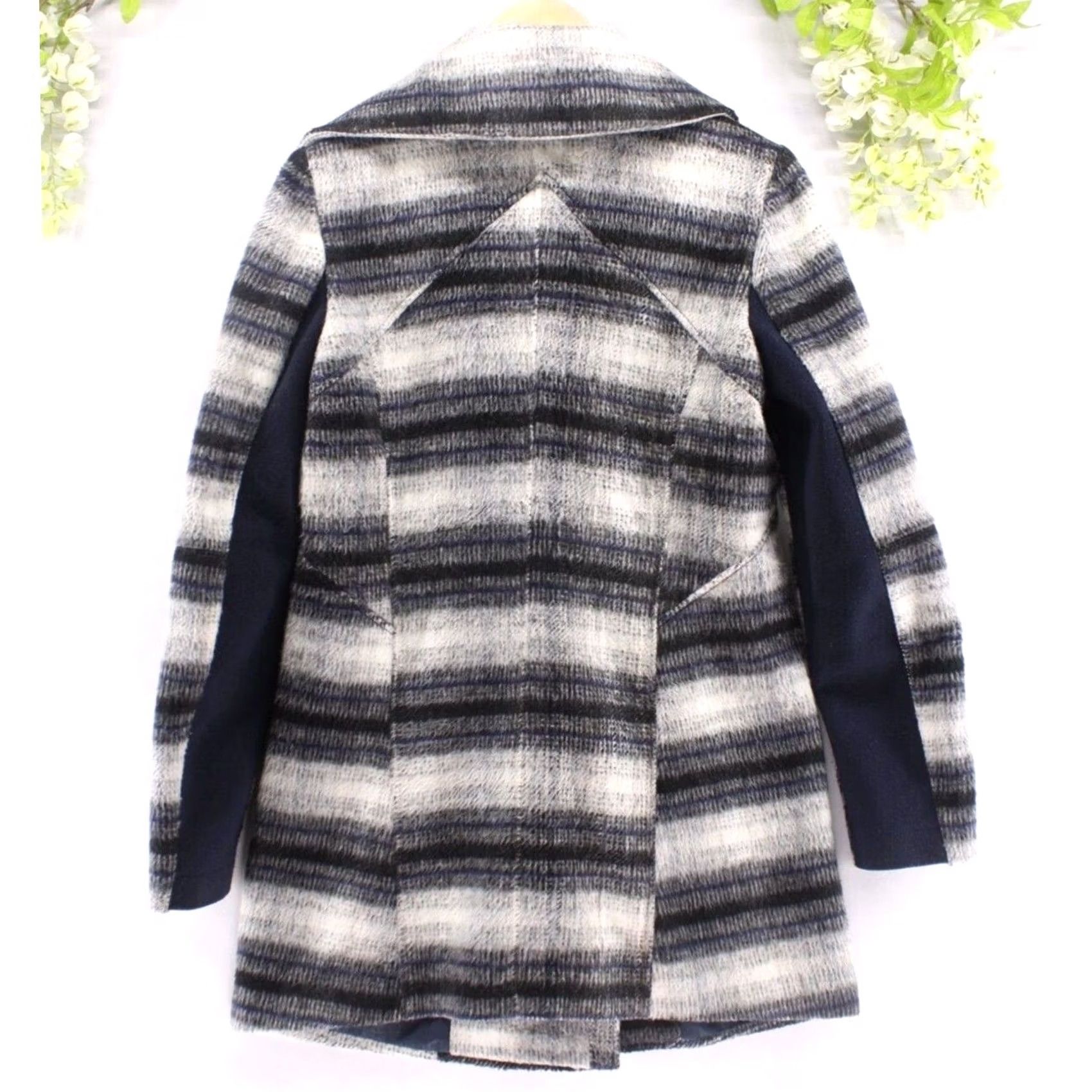 Sam Edelman VINTAGE Sam Edelman Coat Wool Blend Plaid Overcoat Women S Black Grey White Multi Pattern Casual Travel Size S / US 4 / IT 40 - 2 Thumbnail
