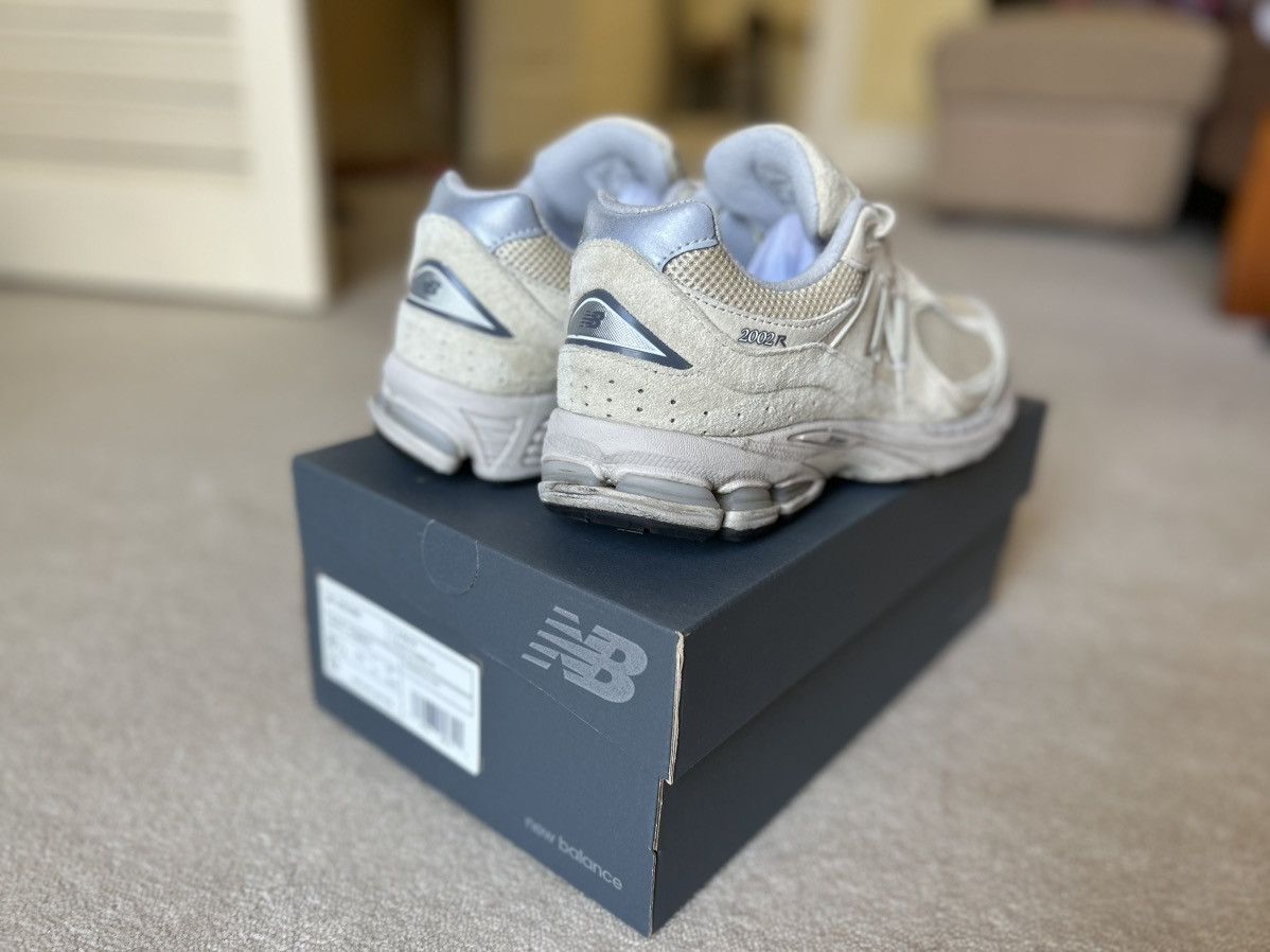 New Balance New Balance 2002r ‘Light Bone/Aluminium’ Size US 8.5 / EU 41-42 - 5 Thumbnail