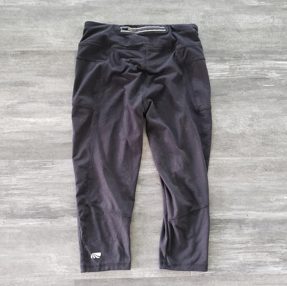 Wacko Maria Black High Waisted Marika Fitted Athletic Capri Size 28" / US 6 / IT 42 - 2 Thumbnail