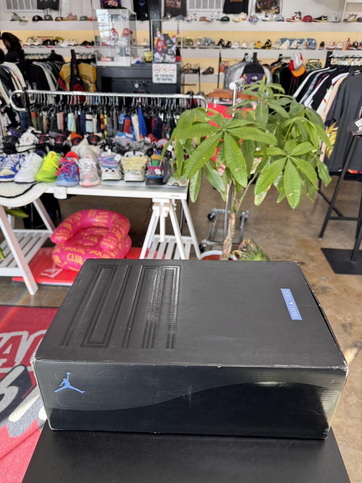 Jordan Brand Air Jordan 11 Legend Blue Size 11.5 (2014) Size US 11.5 / EU 44-45 - 16 Thumbnail