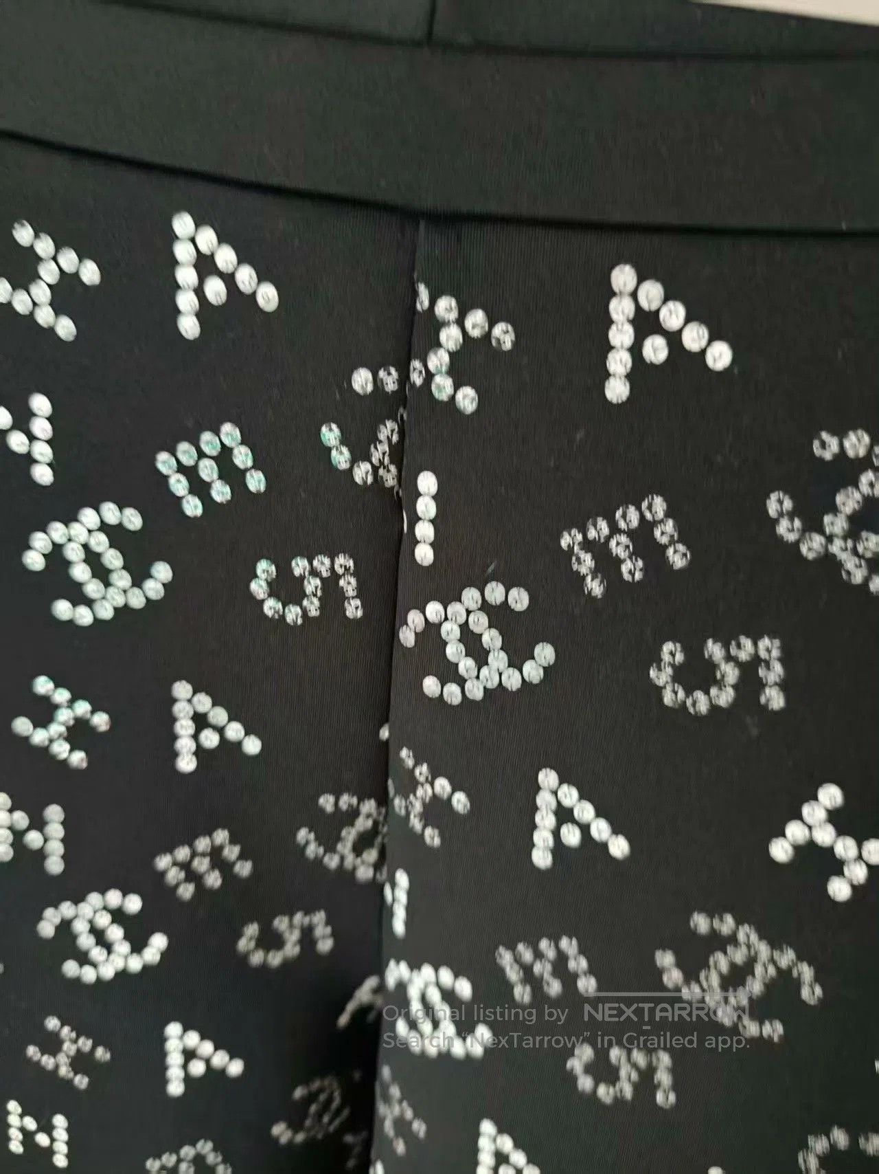 Chanel Chanel Women's Pants. Size 30" / US 8 / IT 44 - 2 Thumbnail