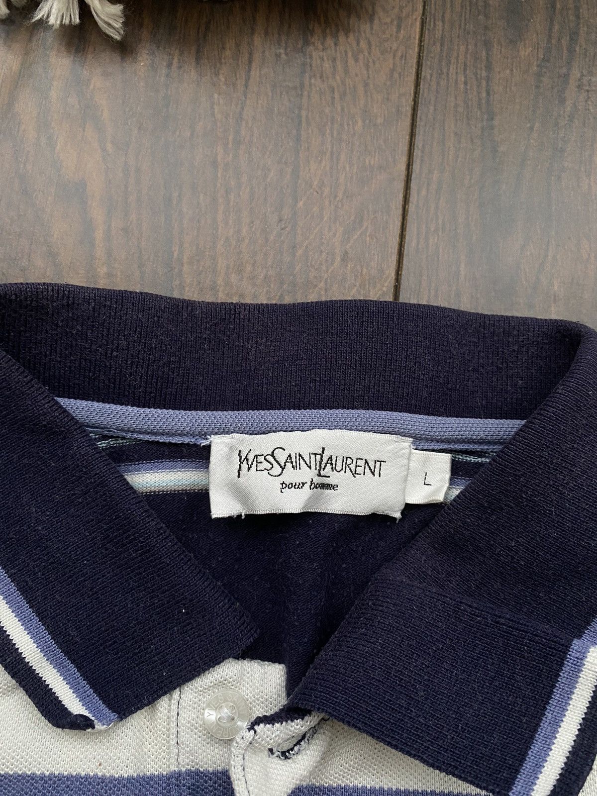Yves Saint Laurent Yves Saint Laurent YSL polo shirt Y2K vintage big log Size US L / EU 52-54 / 3 - 6 Thumbnail