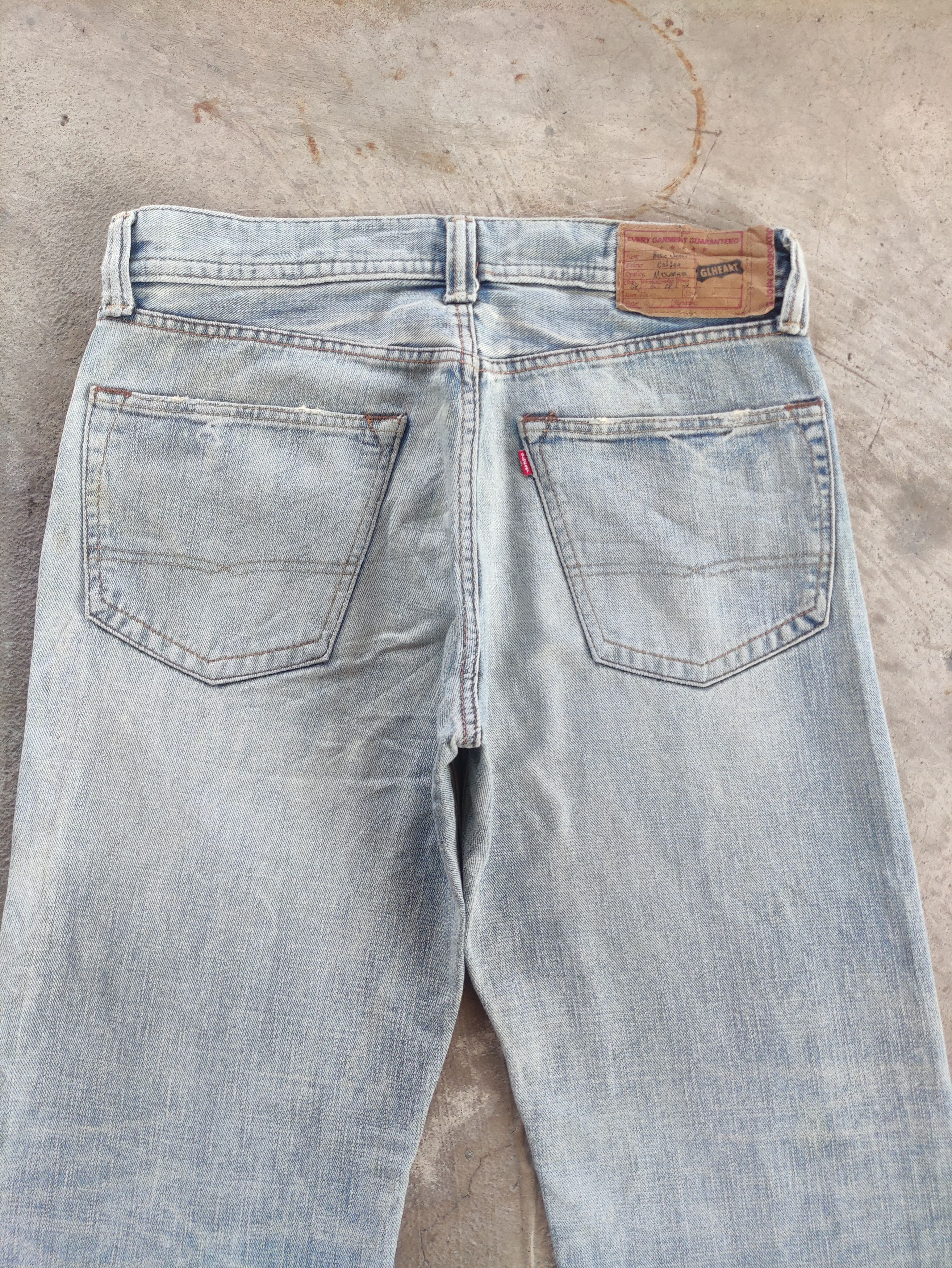 Japanese Brand Vintage Japanese Baggy Jean Distressed Faded Denim Size US 35 - 9 Thumbnail
