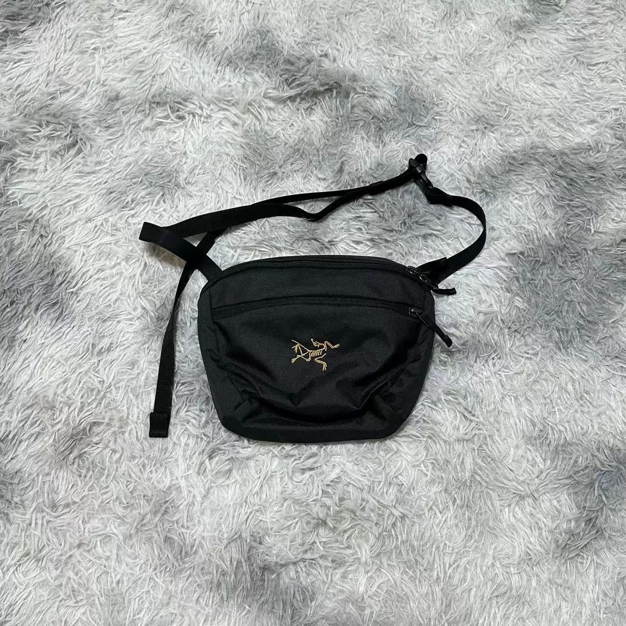 Arc'teryx Black Item Designer Casual Streetwear Size US S / EU 44-46 / 1 - 1 Thumbnail