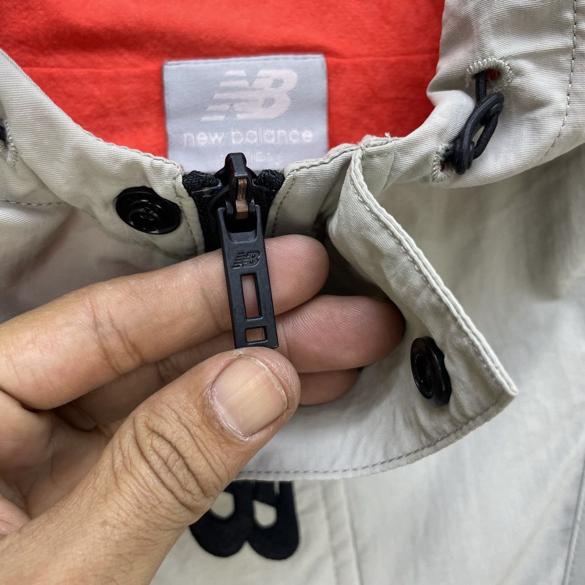 New Balance 💥Awesome New Balance Spellout Hooded Jacket Size US M / EU 48-50 / 2 - 6 Thumbnail