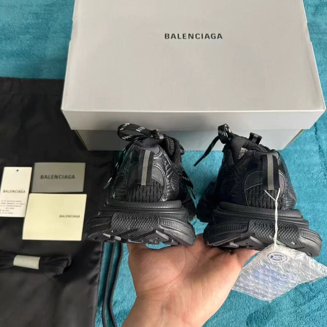 Balenciaga Balenciaga 3xl black 36 like new Size US 6 / IT 36 - 4 Thumbnail