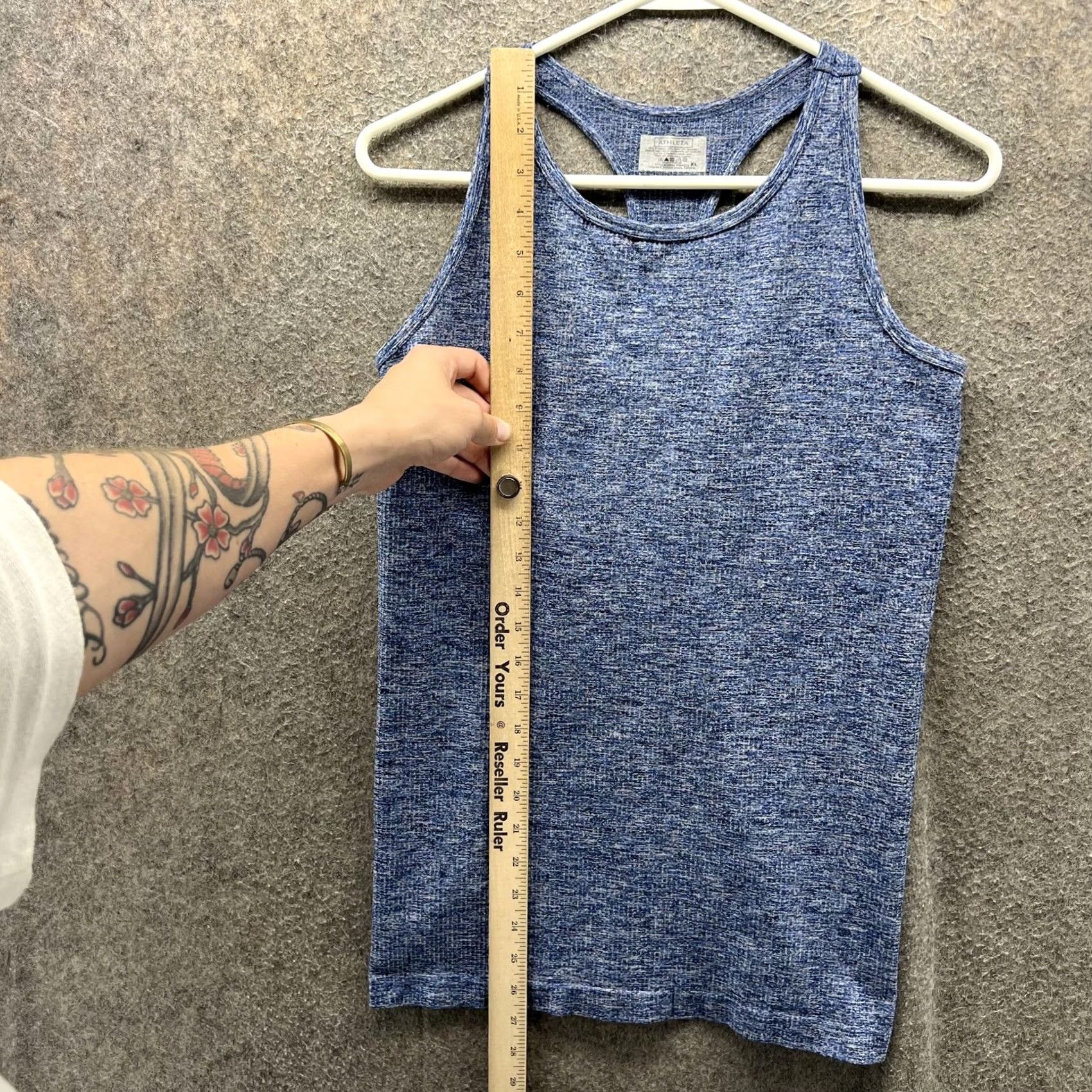 Athleta Athleta Tank Womens XL Blue Racerback Lightweight Athletic Yoga Workout Shirt Size XL / US 12-14 / IT 48-50 - 5 Thumbnail