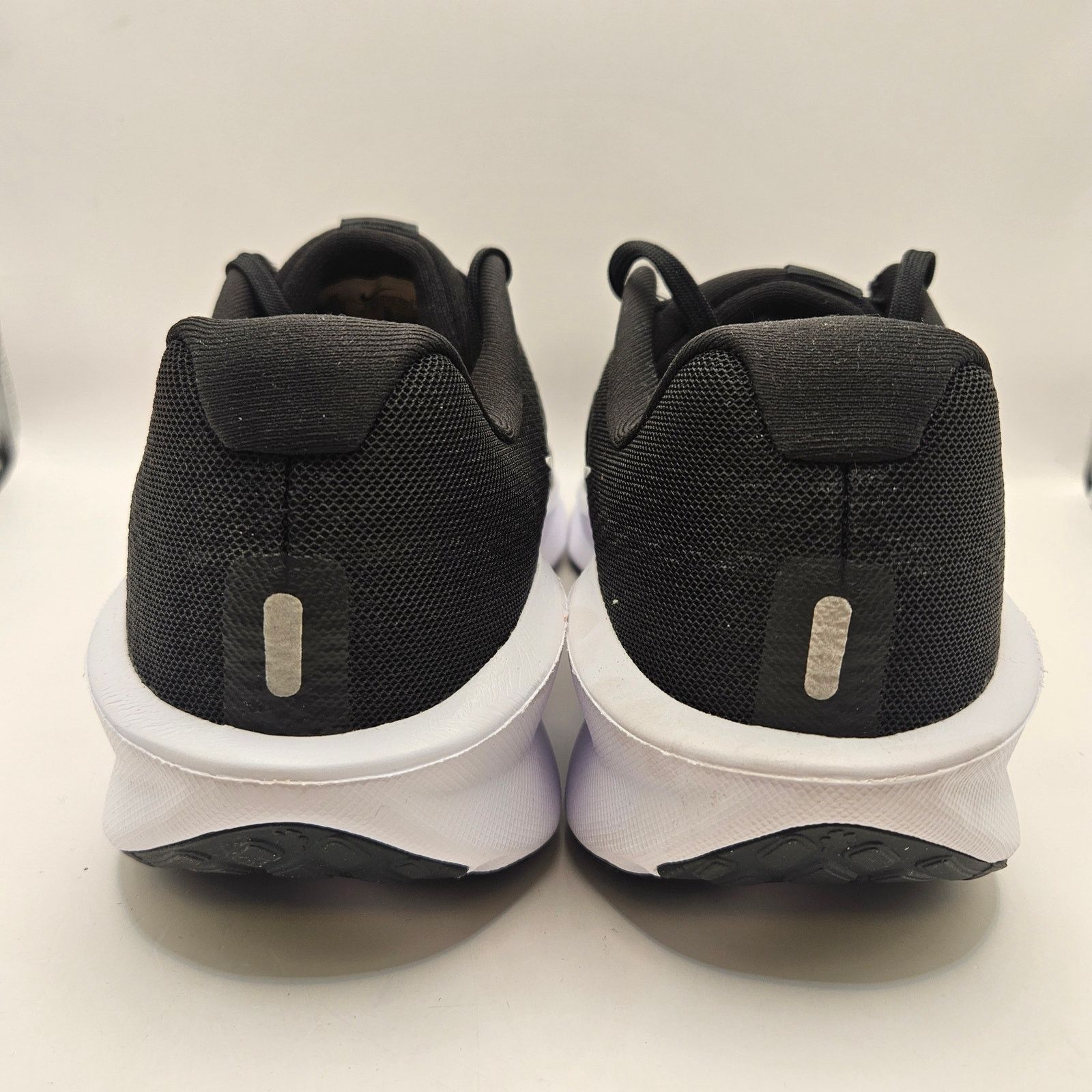 Nike NIKE MEN'S 11 DOWNSHIFTER 13 BLACK WHITE NWOB FD6454-001 Size US 11 / EU 44 - 3 Thumbnail