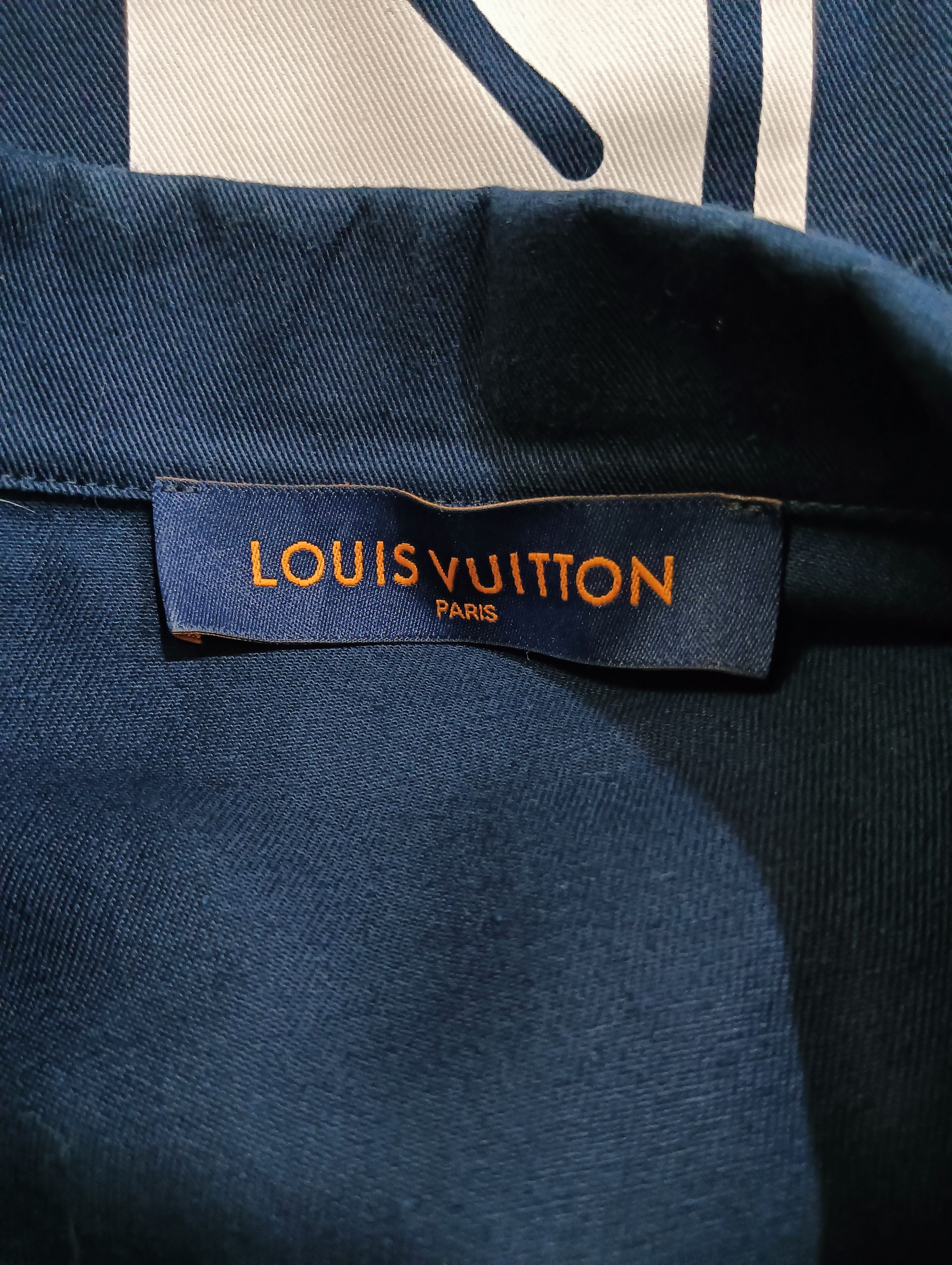 Louis Vuitton Japan Exclusive Puppet Shirt Size US M / EU 48-50 / 2 - 5 Thumbnail