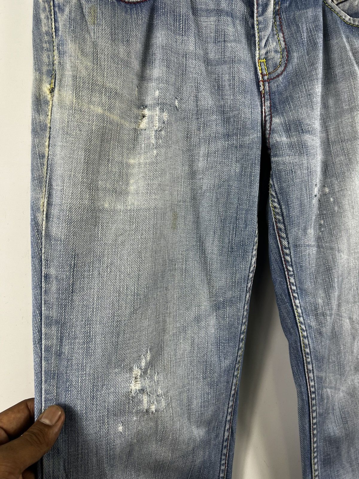 United Colors Of Benetton 🔥 United Colors Of Benetton Distressed denim pants Size 30" / US 8 / IT 44 - 4 Thumbnail