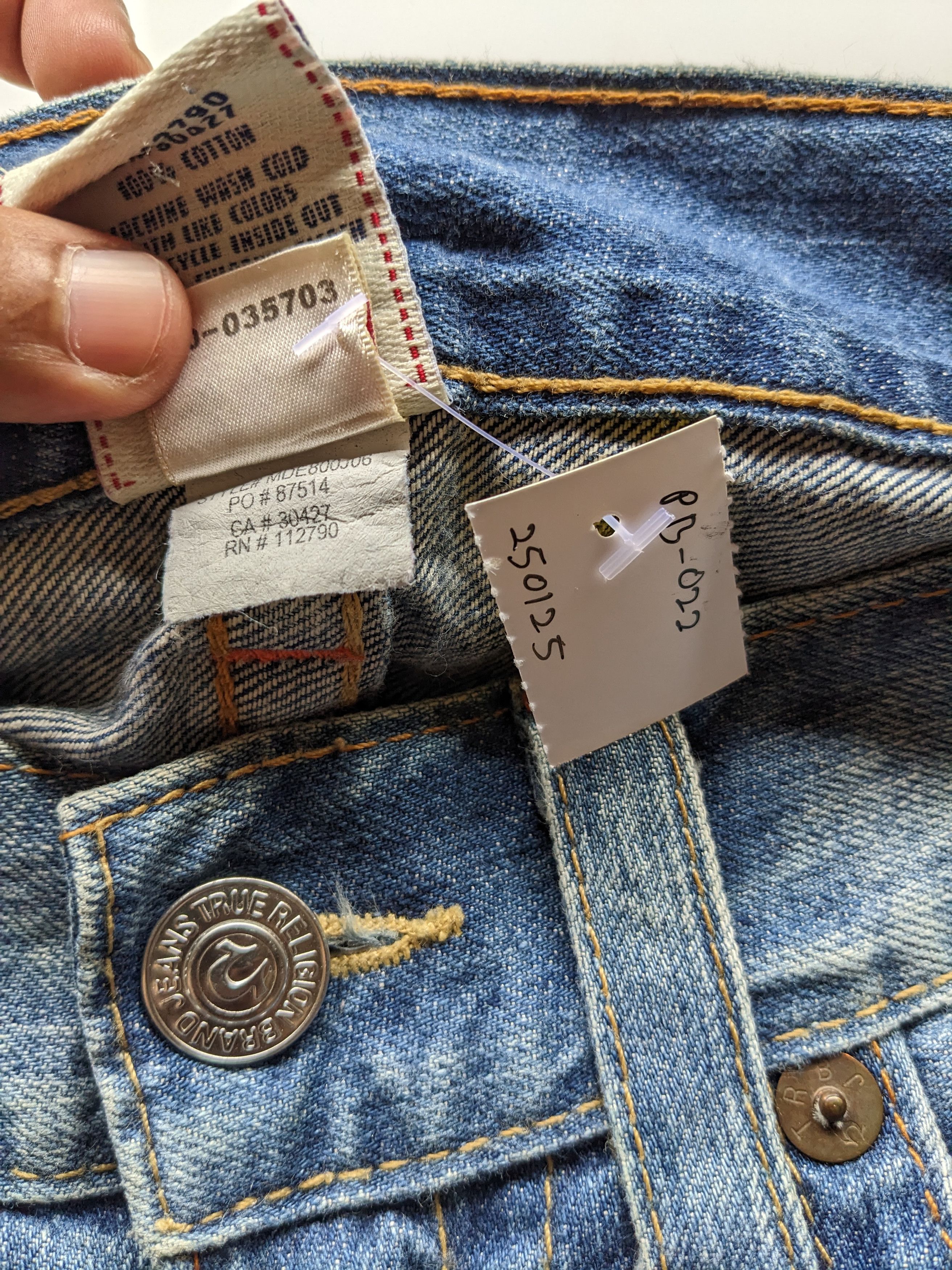 If Six Was Nine × Le Grande Bleu (L.G.B.) × True Religion True Religion distressed flare jeans Size US 33 - 8 Thumbnail