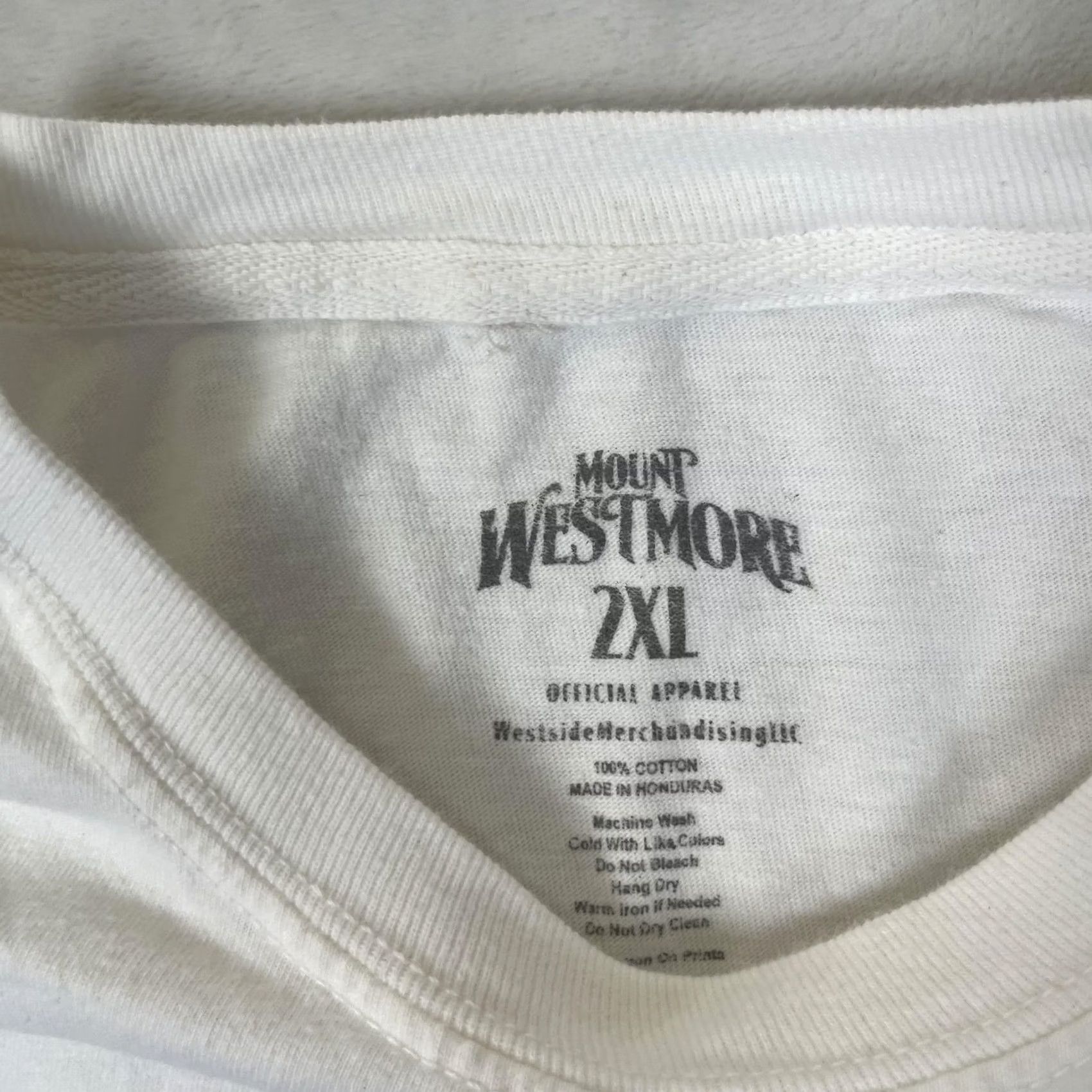 Vintage Mount Westmore Long Sleeve T-Shirt Mens 2XL White Graphic Print Hip Hop Rap Size US XXL / EU 58 / 5 - 4 Thumbnail