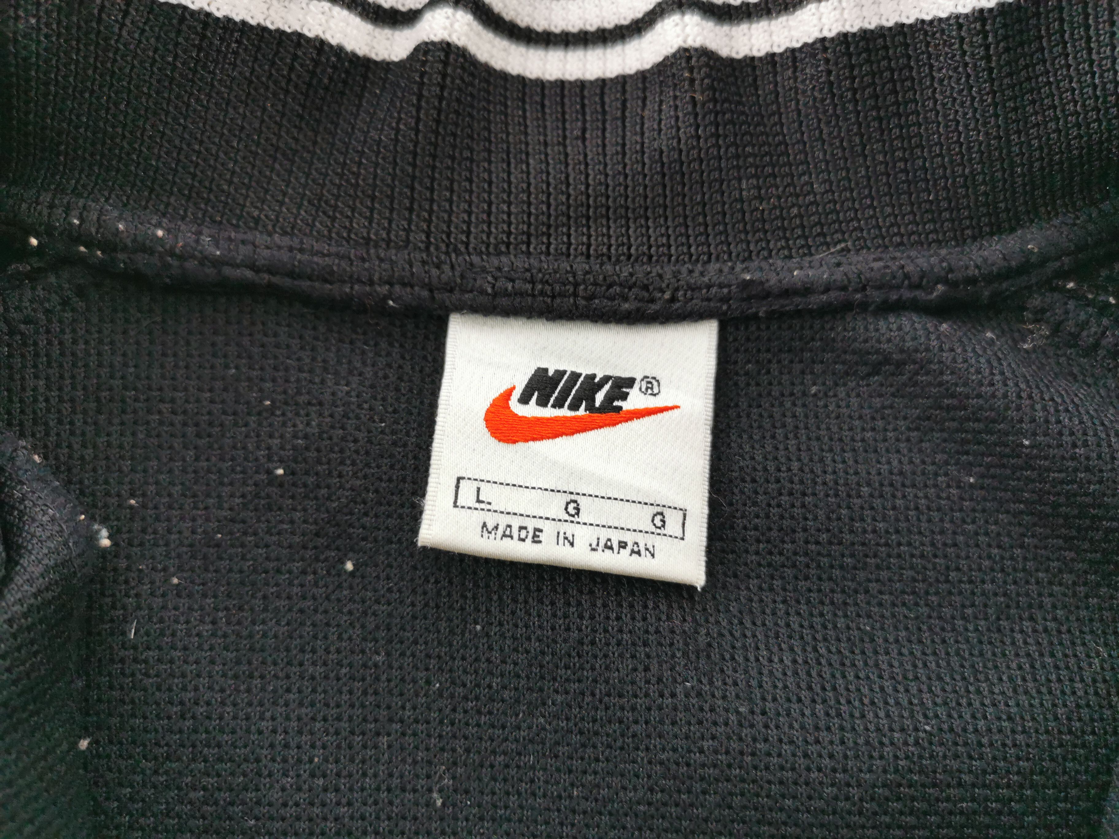 Nike Vintage 90s Nike Swoosh Tracktop Jacket Made In Japan Size L Size US L / EU 52-54 / 3 - 7 Thumbnail
