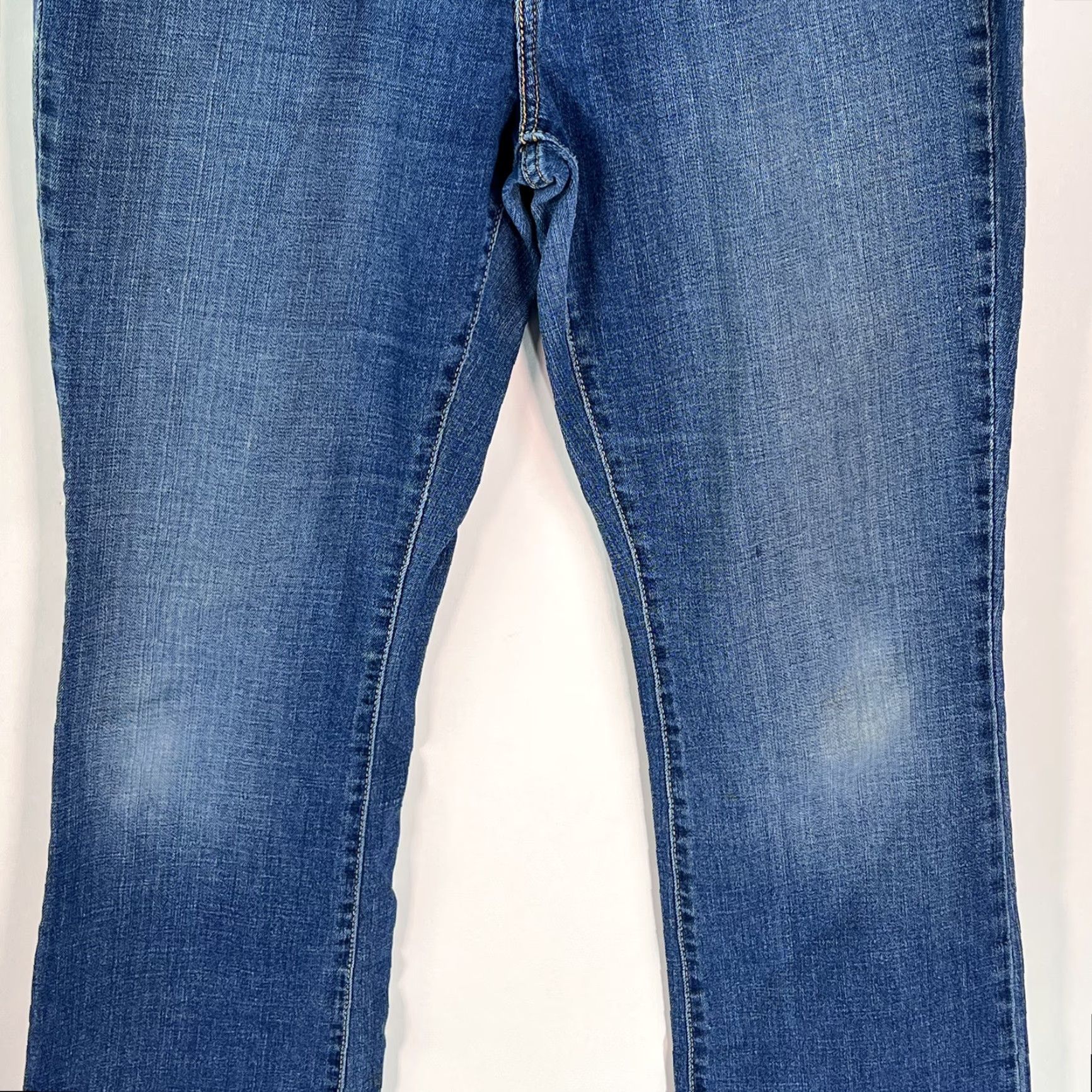 Levi's Levi's Womens Jeans Bootcut 5-Pocket Denim Size 10 Regular Low Rise Blue 32x32 515 M Vintage No Women Size 32" / US 10 / IT 46 - 5 Thumbnail