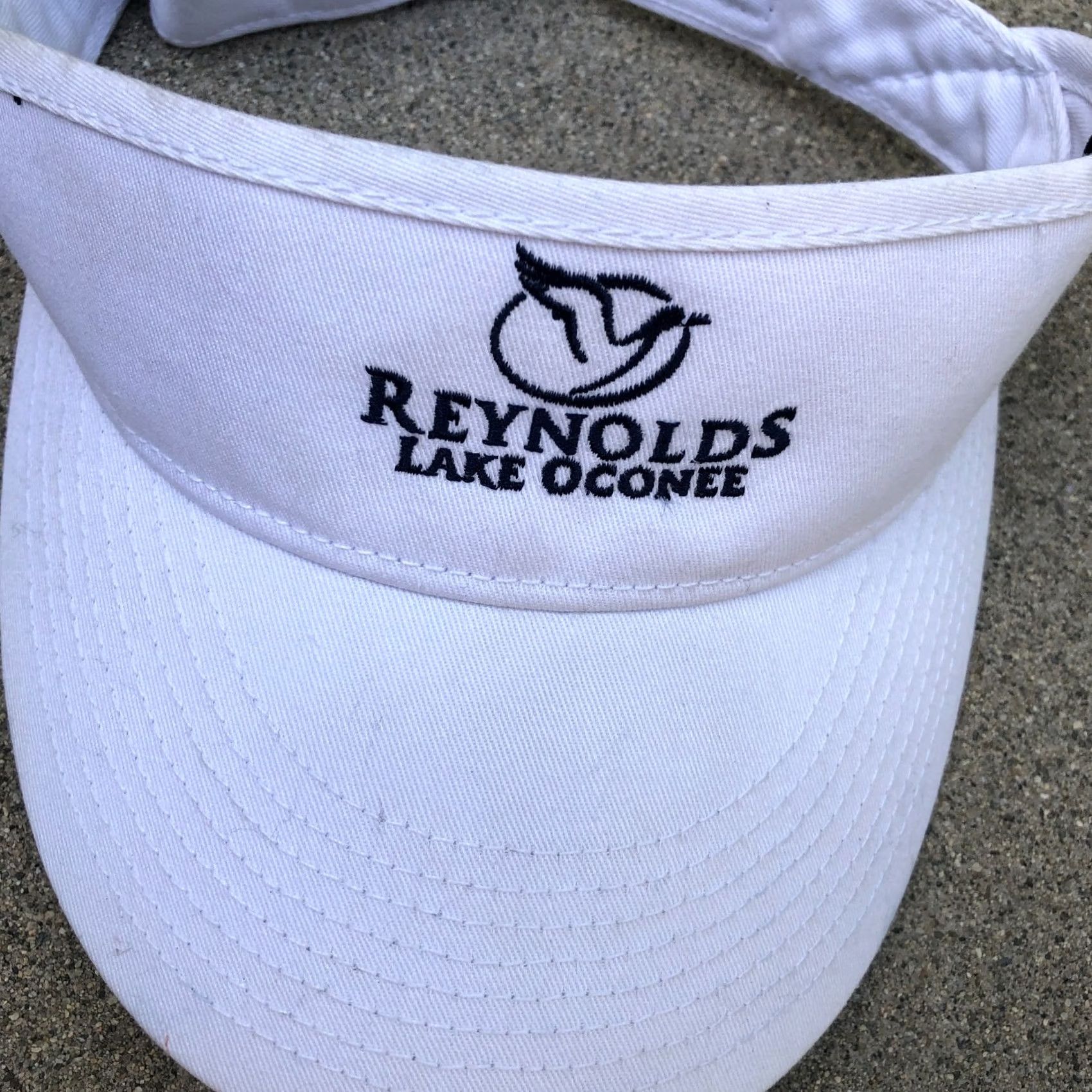 Vintage AHEAD HEADGEAR Reynolds Lake Oconee Visor Hat Men's One Size White Cap Golf Visor Adjustable Cotton Size ONE SIZE - 2 Thumbnail