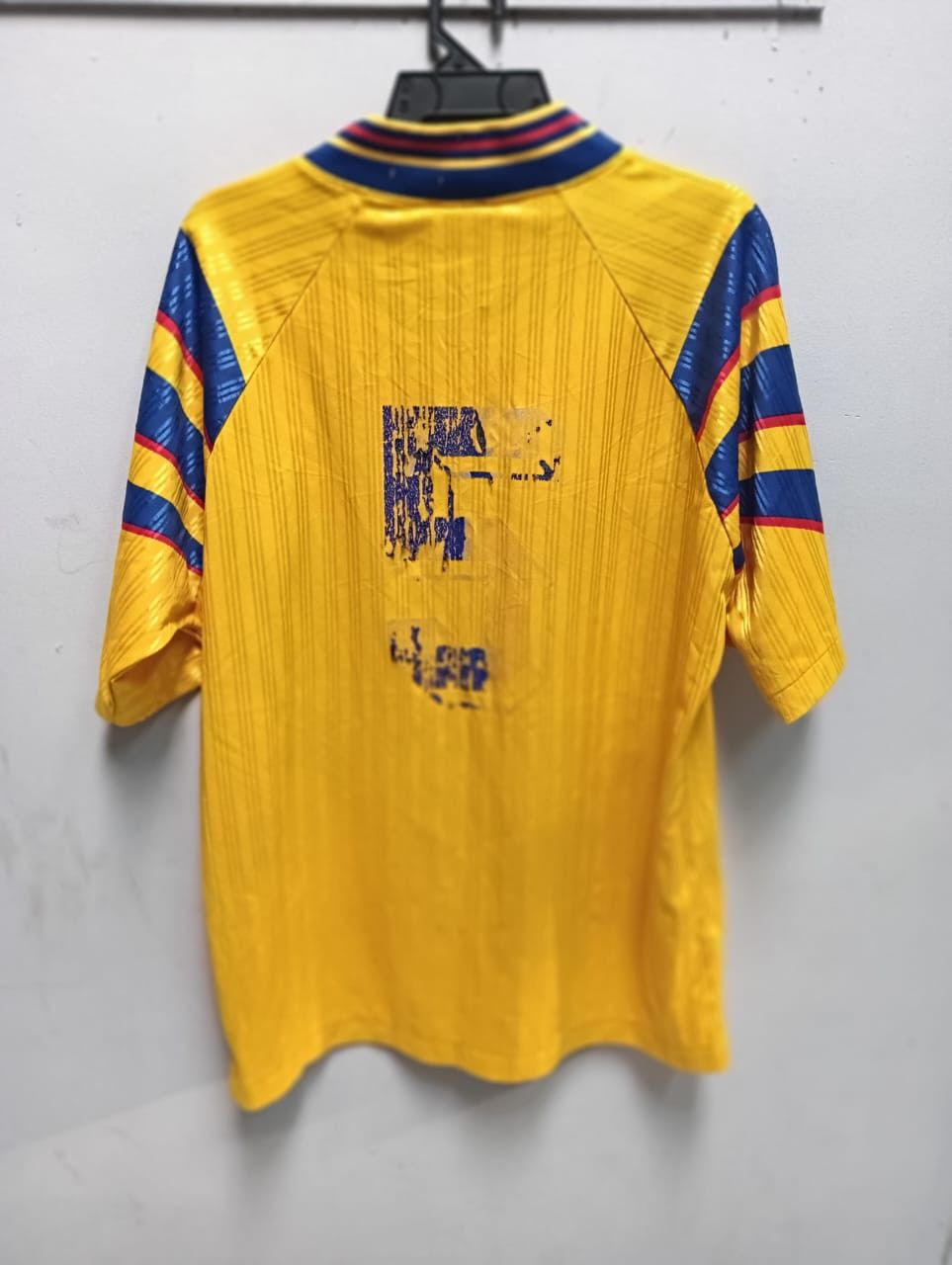 Adidas × Vintage Vintage Adidas Sweden 96/98 template jersey Size US L / EU 52-54 / 3 - 2 Thumbnail