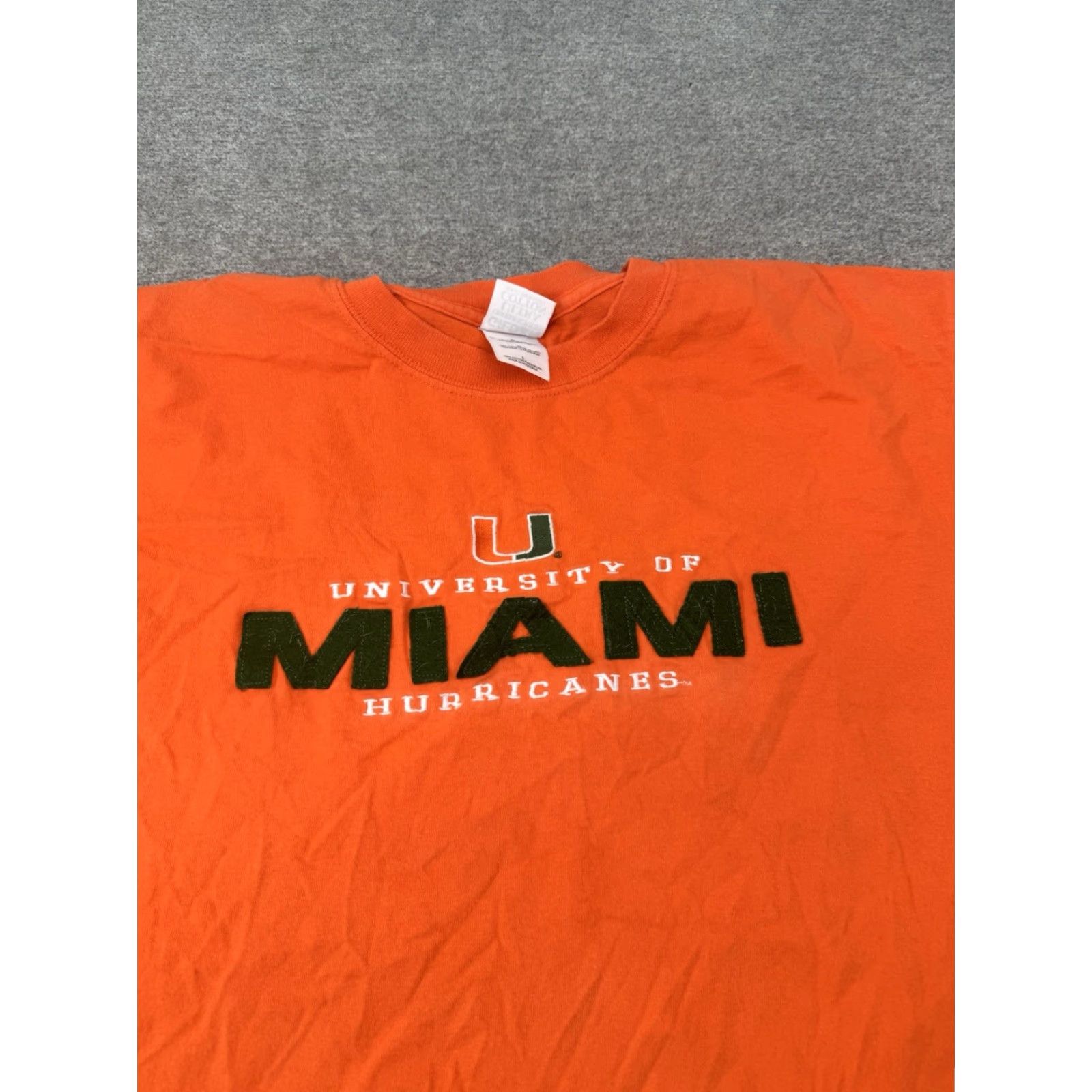 Gildan VINTAGE Gildan Shirt University Miami Hurricanes Orange Adult L Crew Neck Short Sleeve Cotton Mens Size US L / EU 52-54 / 3 - 2 Thumbnail