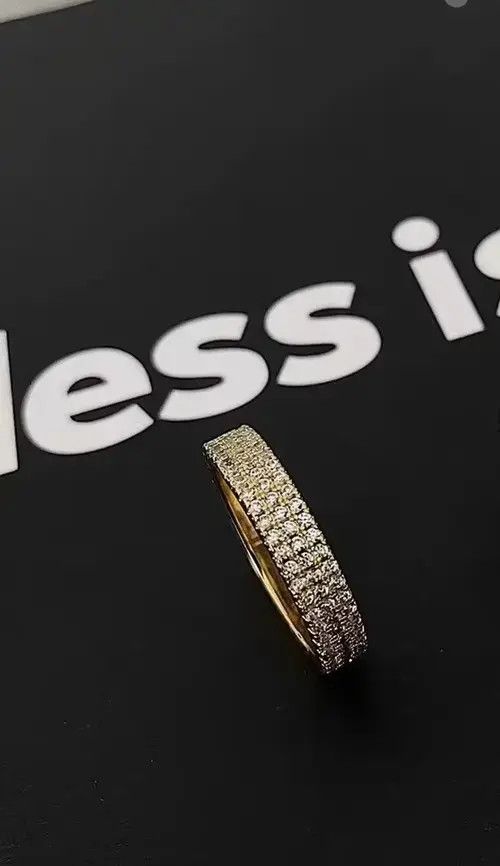 Other Vintage diamond-encrusted rings Size ONE SIZE - 4 Thumbnail