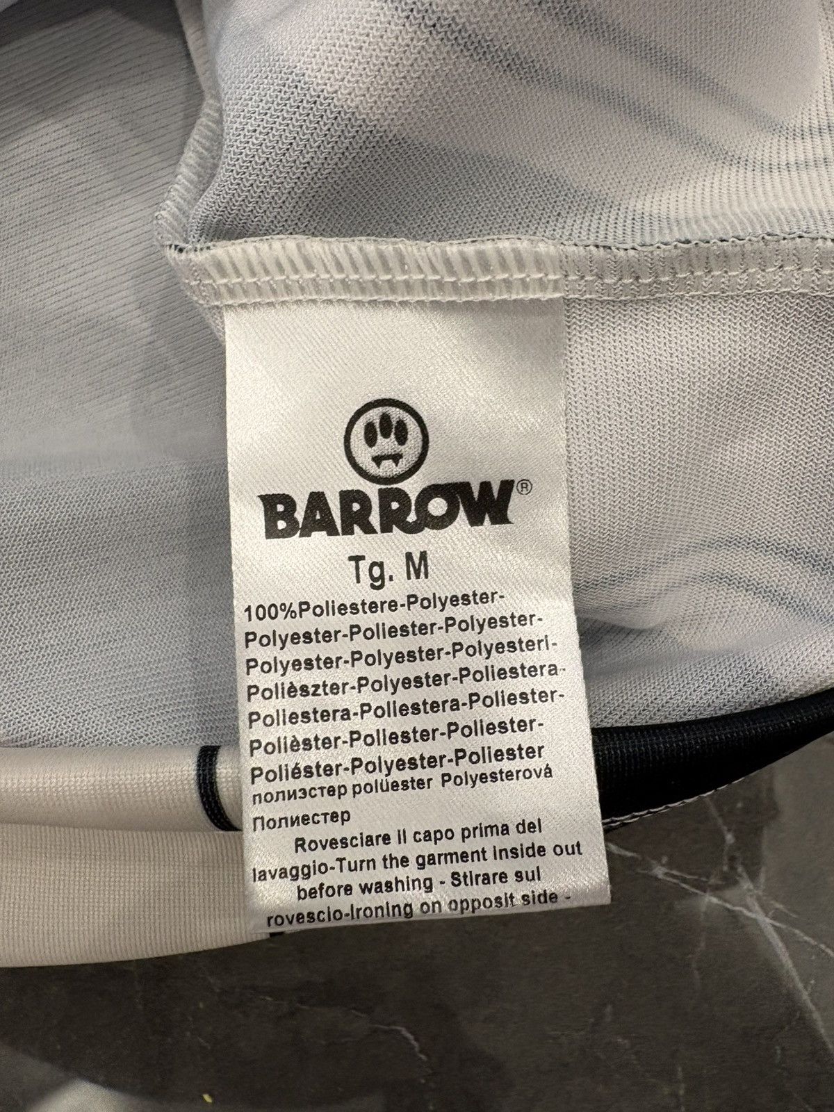 Barrow Barrow Football Club Jersey Striped 10 Medium Sold Out Size US M / EU 48-50 / 2 - 4 Thumbnail