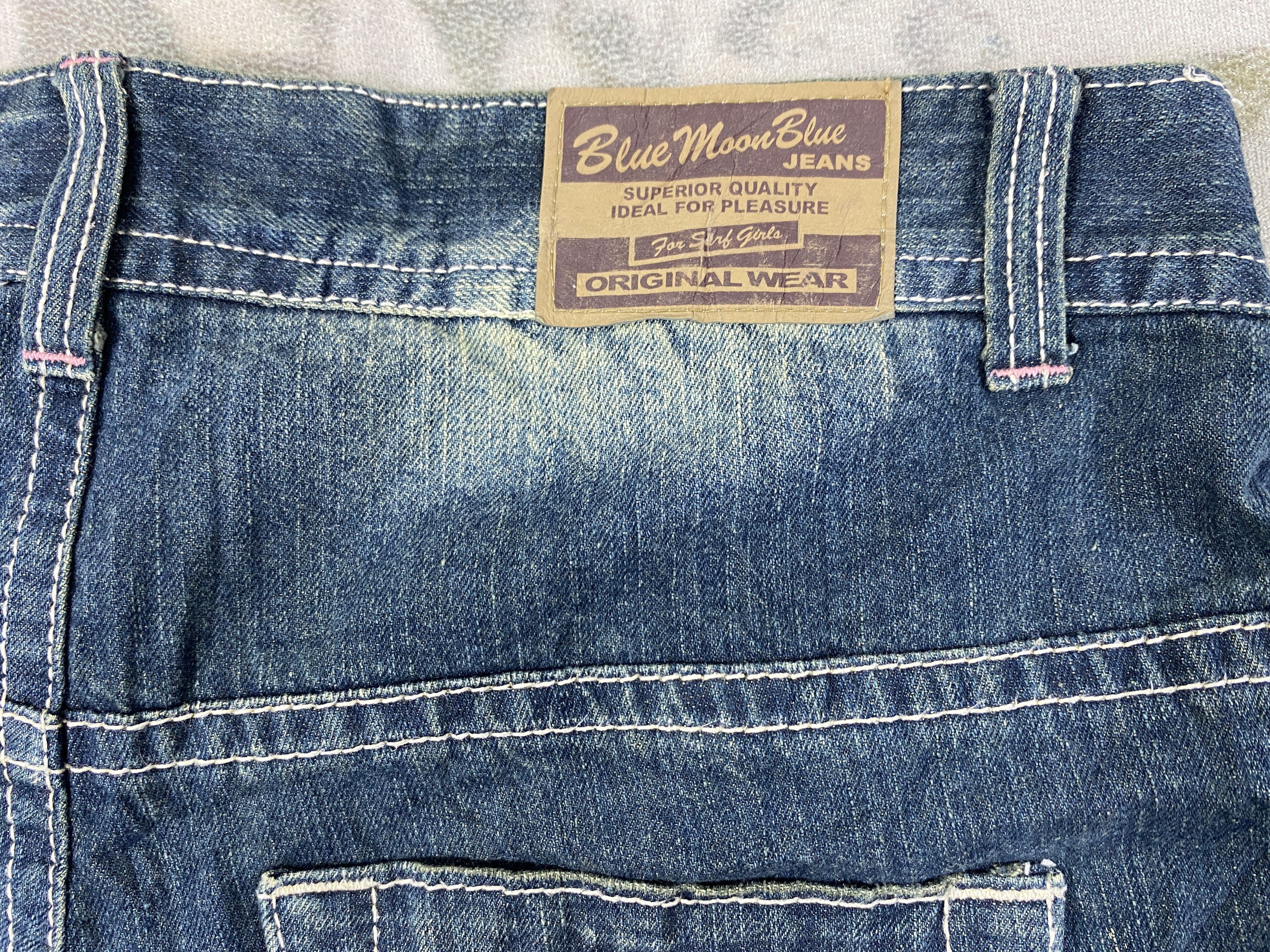 Japanese Brand Vintage Blue Moon Blue Custom patches Jeans 35x30.5- JN3934 Size US 35 - 10 Thumbnail