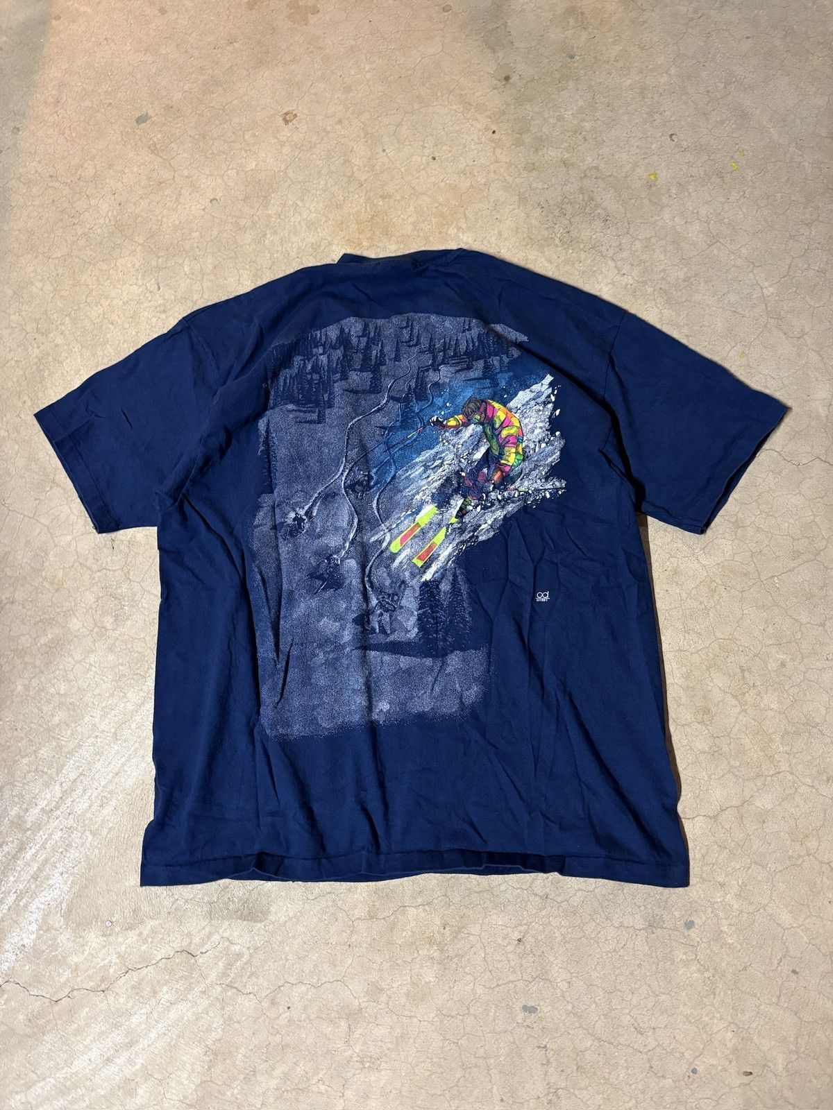 Hanes Vintage 90s Hanes Beefy Skii Graphic Made In USA Tee T-shirt Size US XL / EU 56 / 4 - 1 Thumbnail