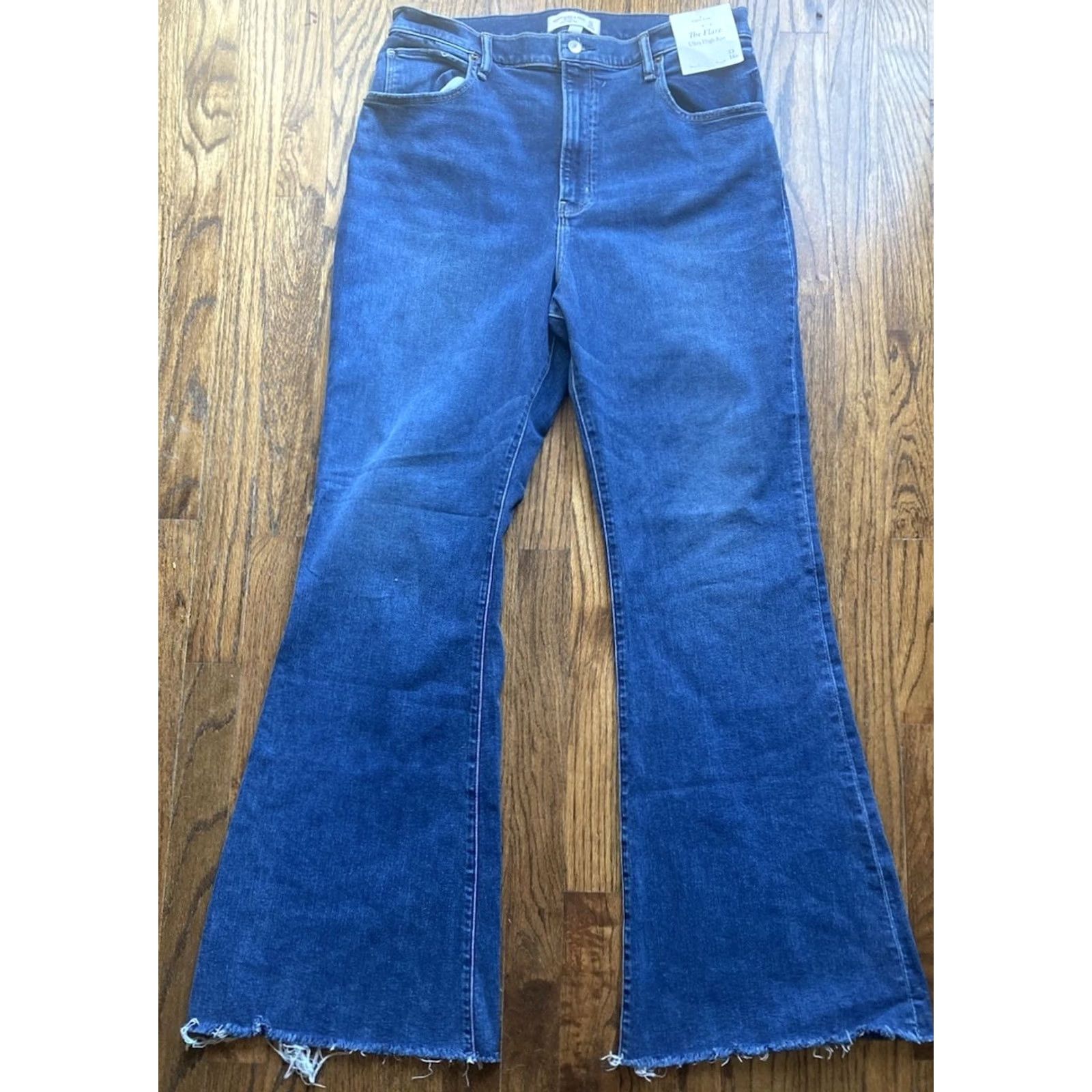Abercrombie & Fitch Abercrombie & Fitch Jeans Womens 33 16R The Flare Ultra High Rise Curve Love NWT Blue Flared Pants Womens Size 24" / US 00 / IT 34 - 2 Thumbnail