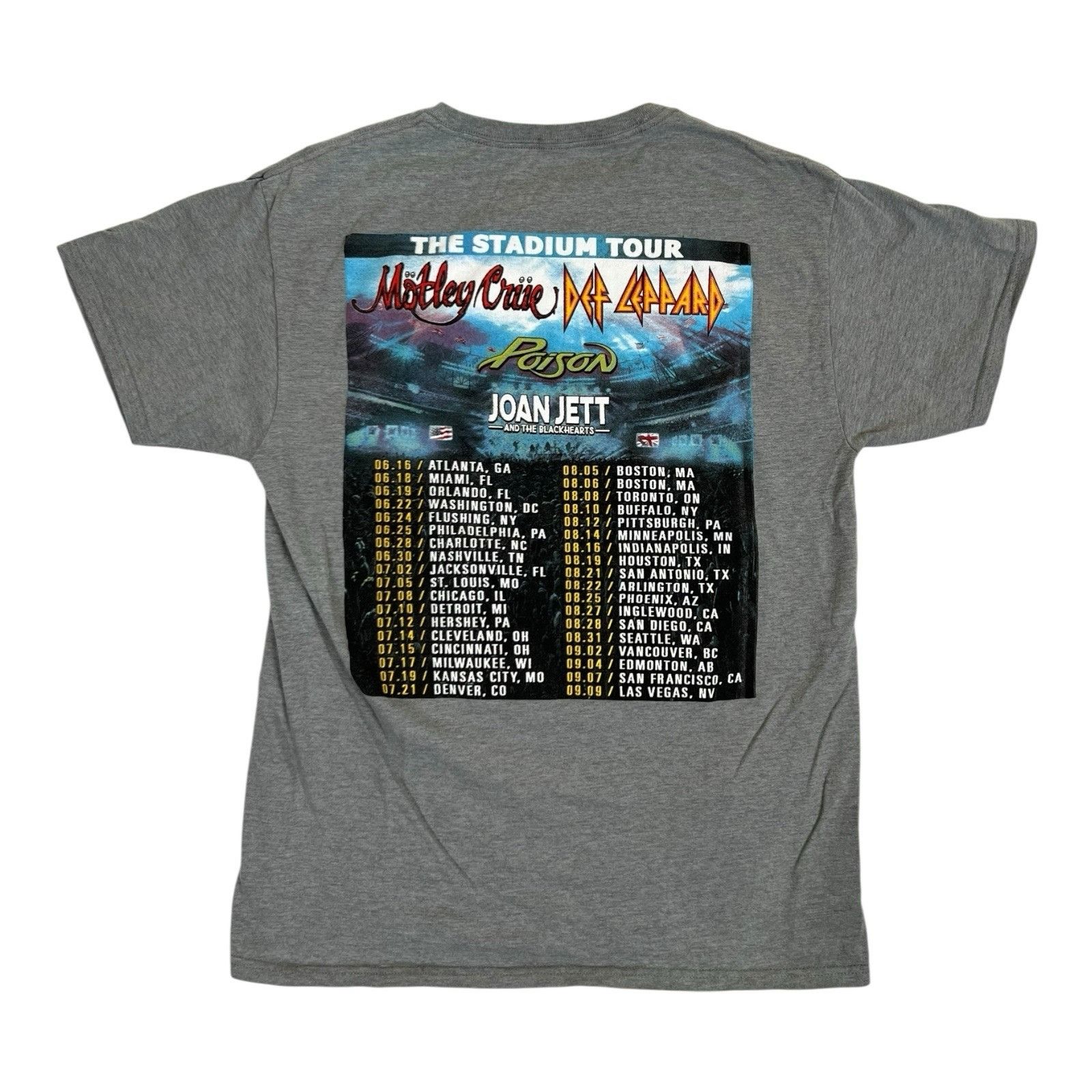 Fruit Of The Loom Motley Crue 2022 Tour T-Shirt Size M Def Leppard Poison Size US M / EU 48-50 / 2 - 3 Thumbnail