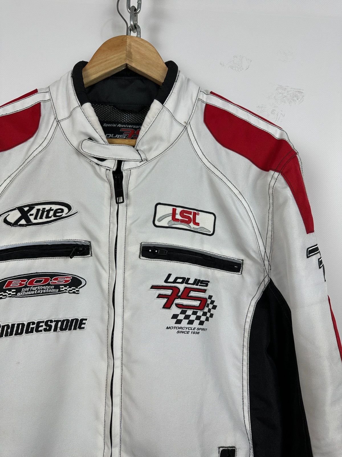 Vintage Vintage Bridgestone Louis 75 Motorcycle Racing Jacket Size US L / EU 52-54 / 3 - 11 Thumbnail