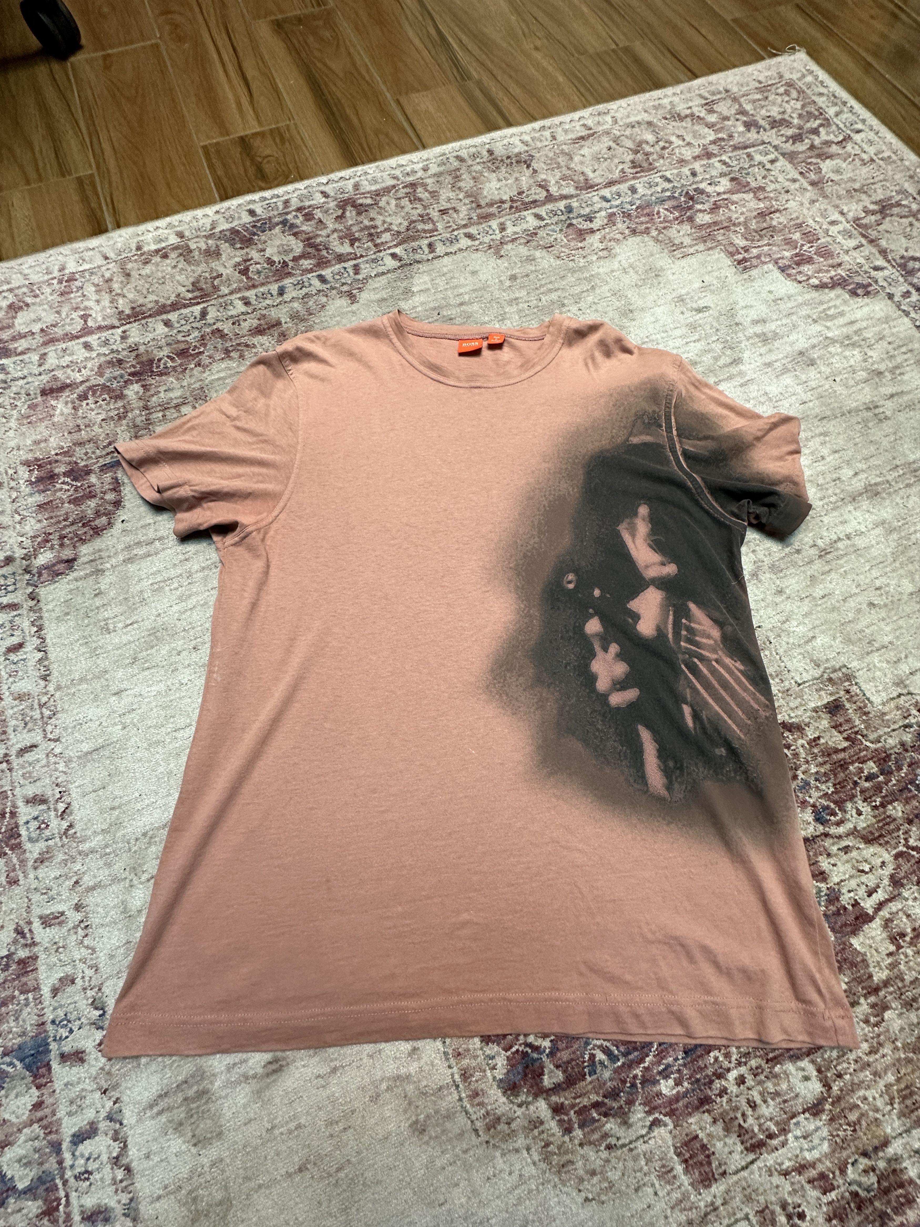 Hugo Boss Boss Men's Light Pink Graphical T-Shirt Size L Size US L / EU 52-54 / 3 - 1 Thumbnail