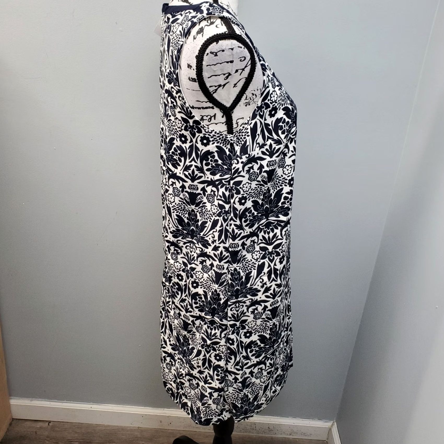 Loft LOFT Ann Taylor Tunic Dress Womens Size S White Navy Floral Lined Back Zip Sleeveless Midi Dress Size S / US 4 / IT 40 - 7 Thumbnail