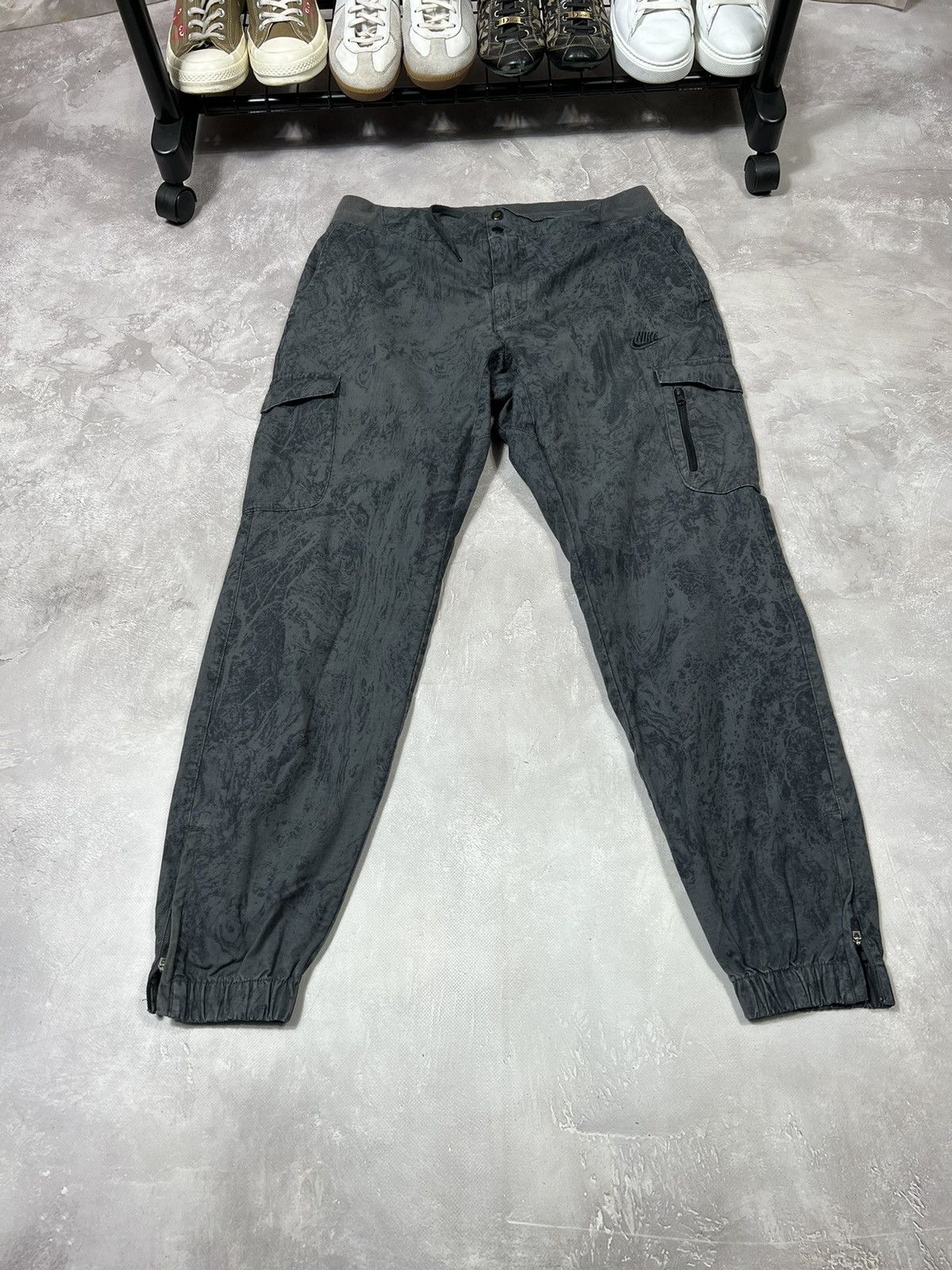 Vintage Vintage Nike Y2k Cargo Pants Size US 32 / EU 48 - 2 Thumbnail
