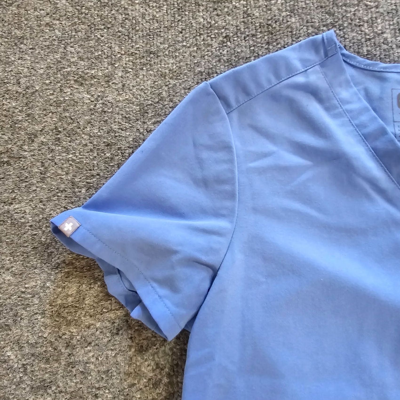 Vintage FIGS Top Shirt Womens XS Blue Casma 3 Pockets Short Sleeve Technical Comfort Size XS / US 0-2 / IT 36-38 - 4 Thumbnail