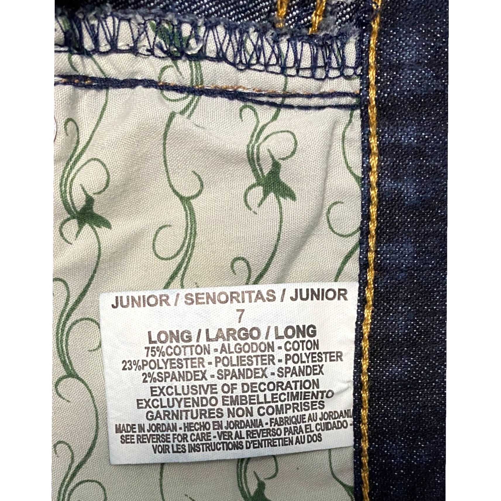 Denime Grane Jeans Bootcut Jeans Juniors 7 Dark Wash Denim Embroidered Pockets Stretch Womens Boyfriend-Style? Size 28" / US 6 / IT 42 - 6 Thumbnail