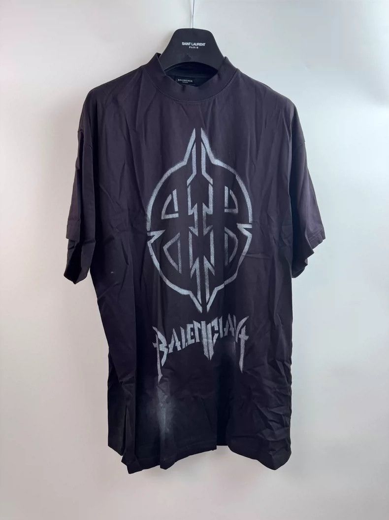 Balenciaga Balenciaga Balenciaga New War Logo Short Sleeve Shirt-2506 Size US M / EU 48-50 / 2 - 1 Thumbnail
