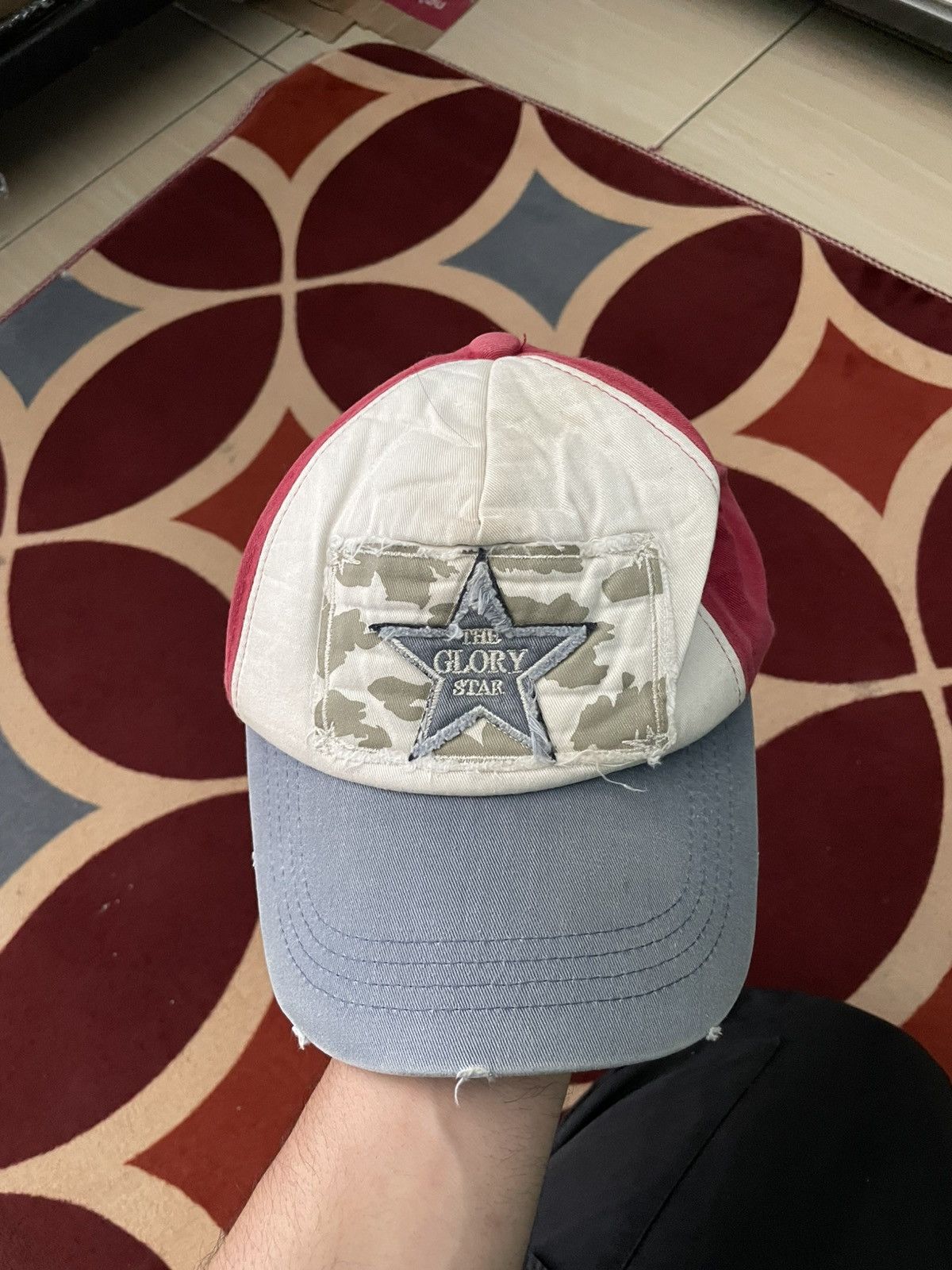Michel Klein Vintage hats micheal klein paris distressed Size ONE SIZE - 1 Thumbnail