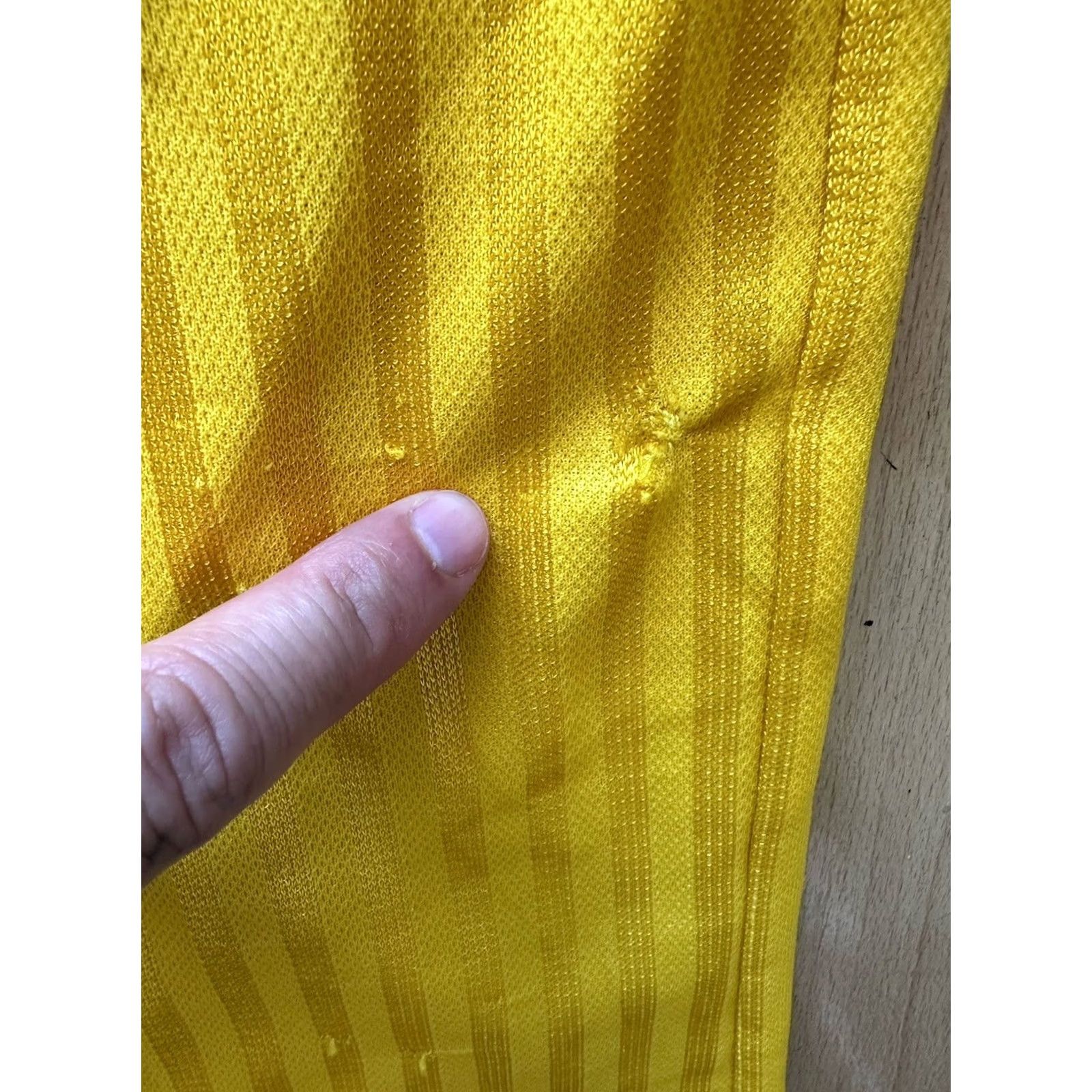 Adidas VTG 80s Adidas Trefoil Soccer Jersey Mens L Yellow Shirt Football Shirt Size US L / EU 52-54 / 3 - 7 Thumbnail