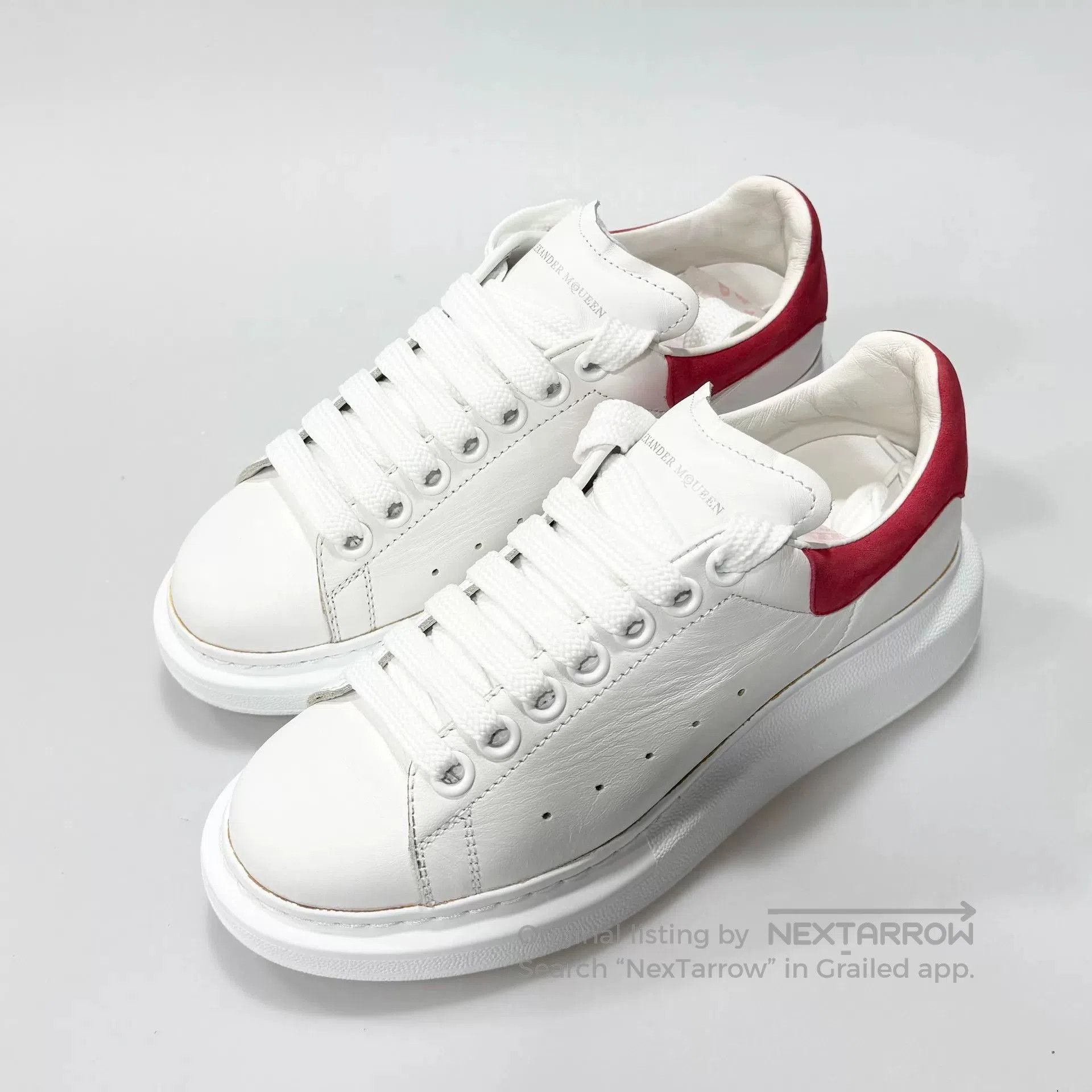 Alexander McQueen Alexander McQueen White Sneakers. Size US 5 / IT 35 - 1 Thumbnail